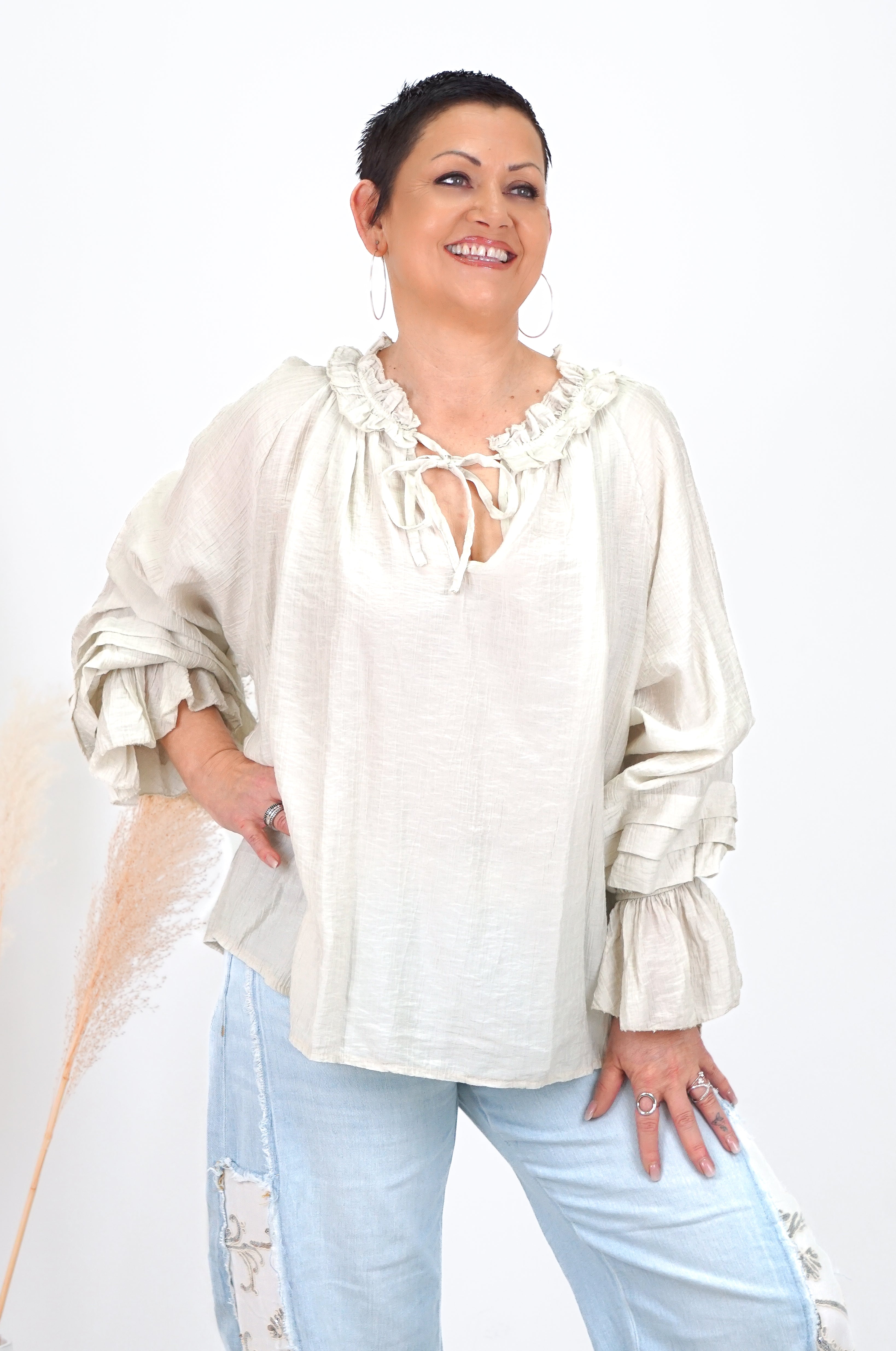 Leichte Bluse mit weiten Ärmeln, beige