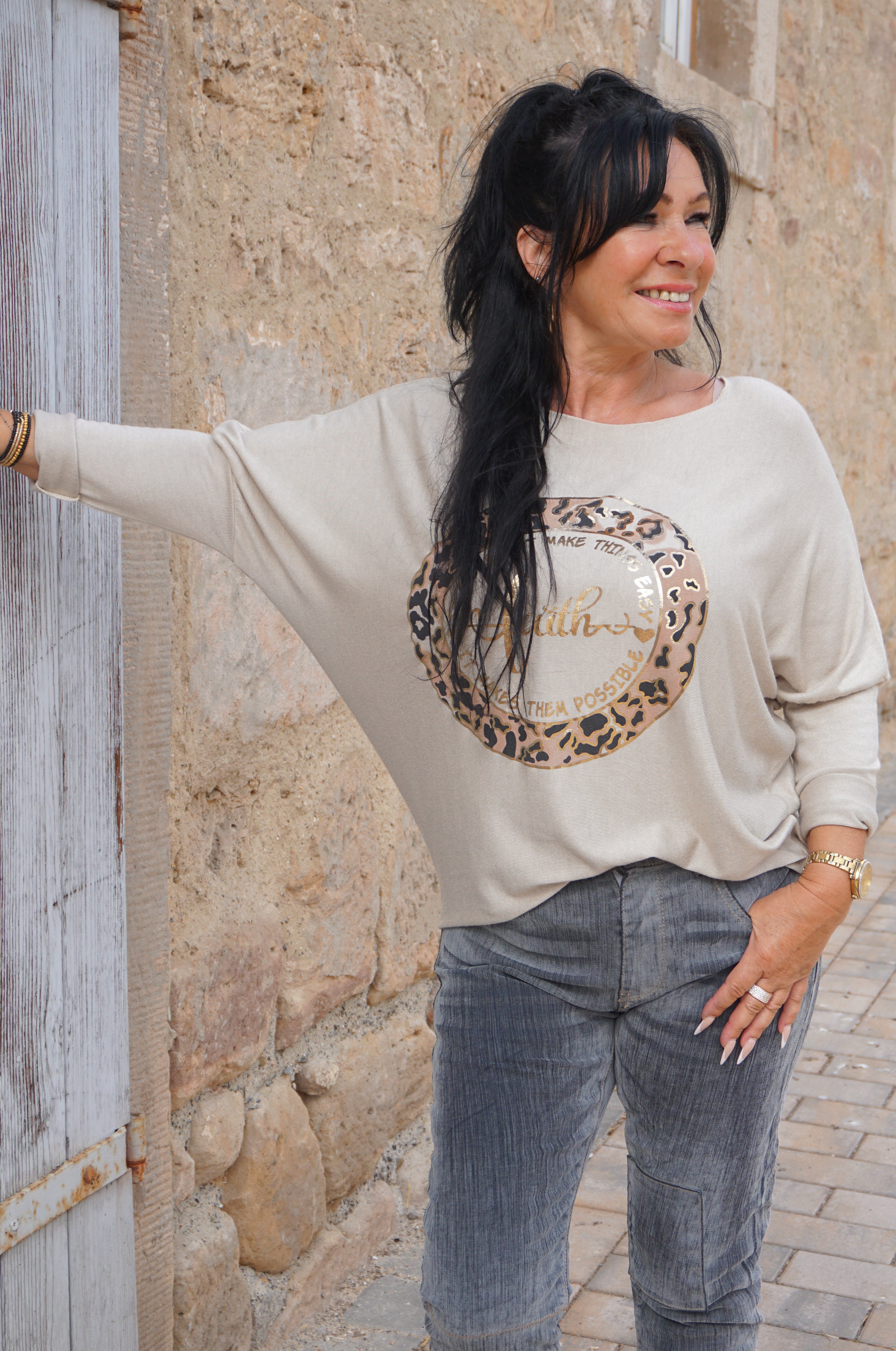 Verspielter Feinstrickpulli "faith", beige