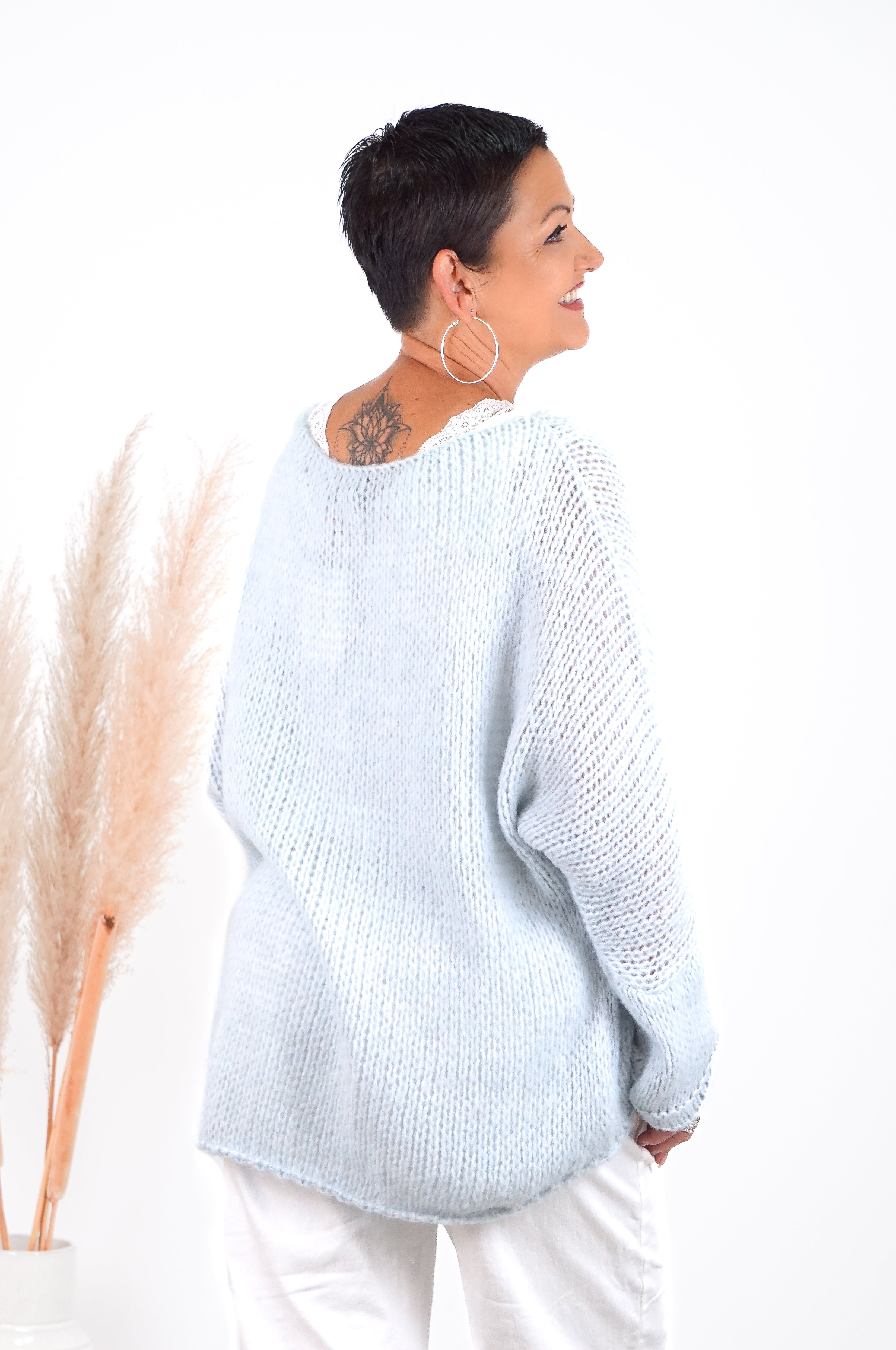 Basic Strickpulli, hellblau