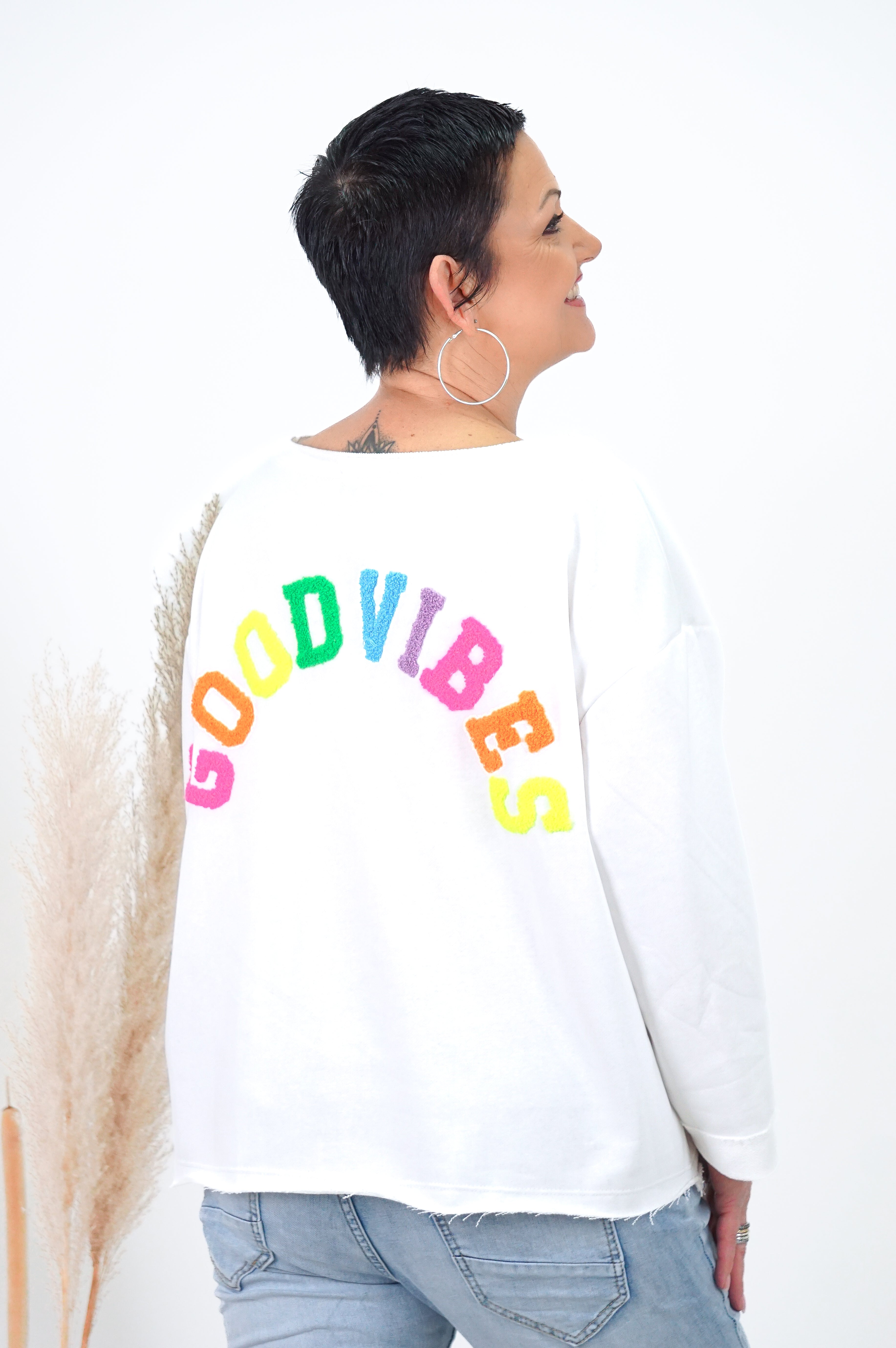 Sweatshirt "GOOD VIBES“