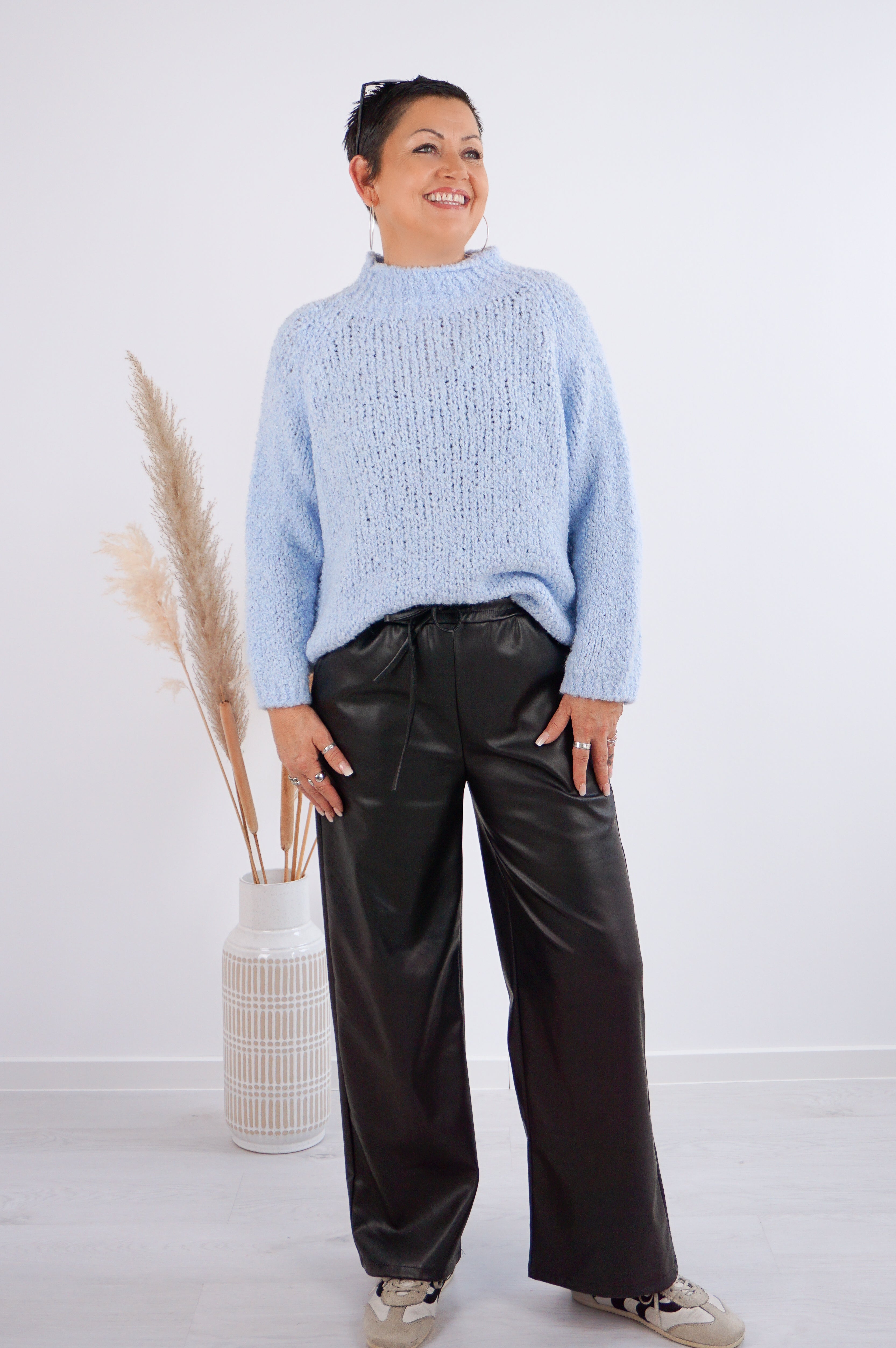 Boucle Strickpulli, hellblau