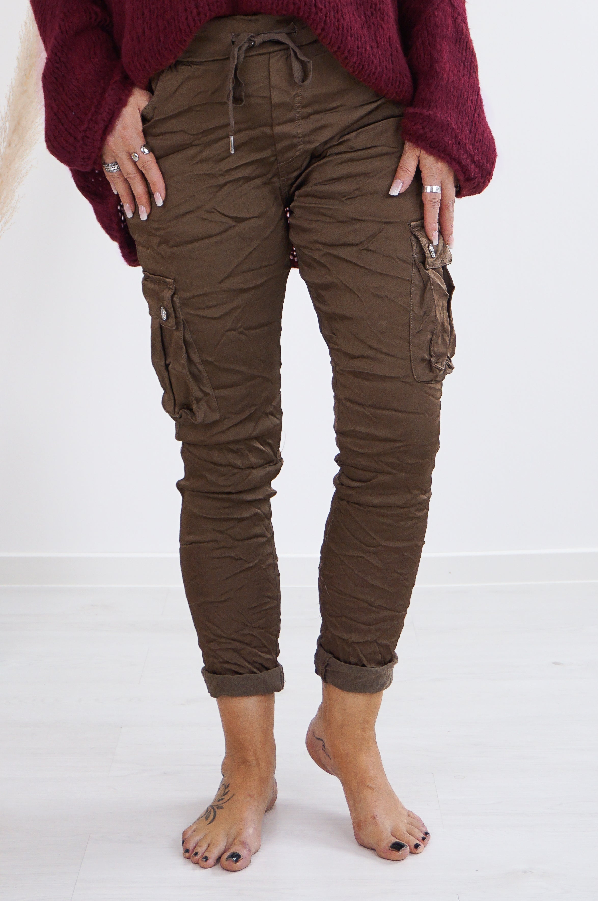 Cargo Jogpant im Satin Look, braun