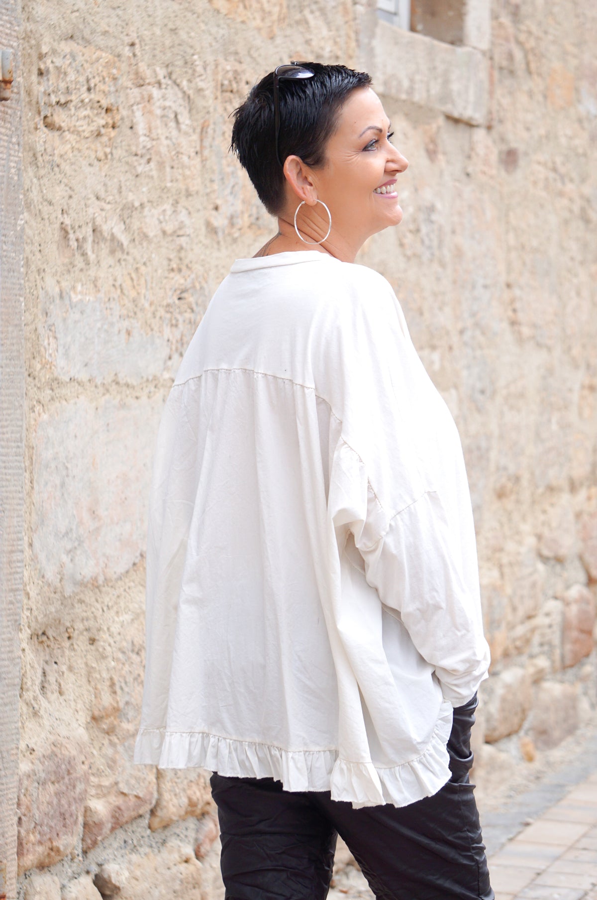 Blusenshirt mit Rüschen, creme