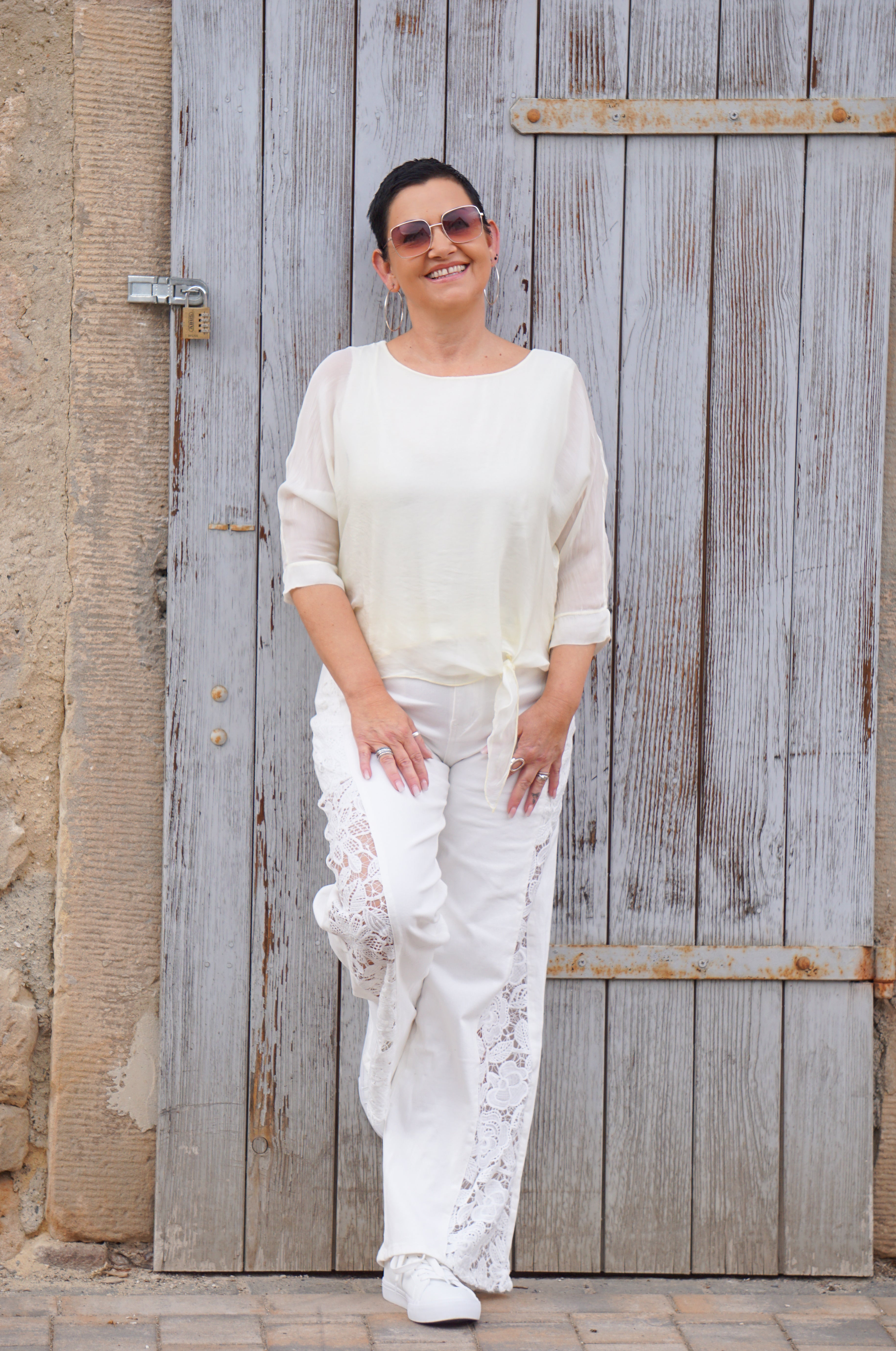 Seiden Shirt mit Knoten Detail, pastellgelb