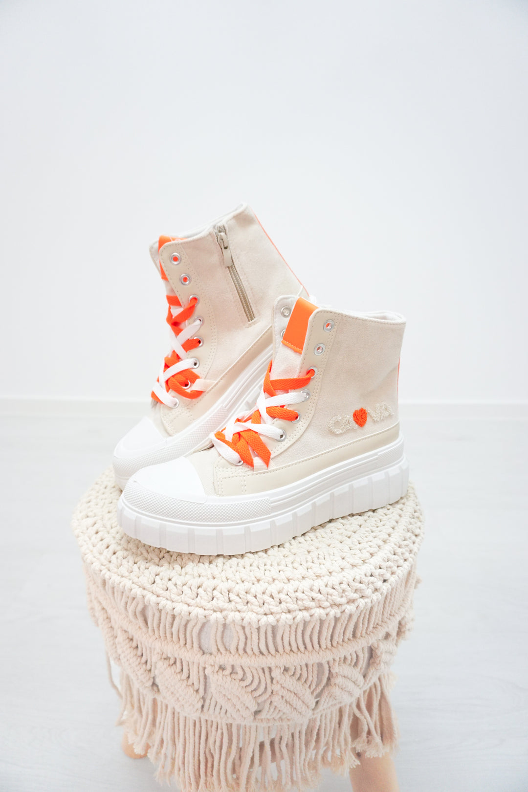 Zweite Wahl- Sneaker "Cava" hellbeige/neonorange - kein Umtausch