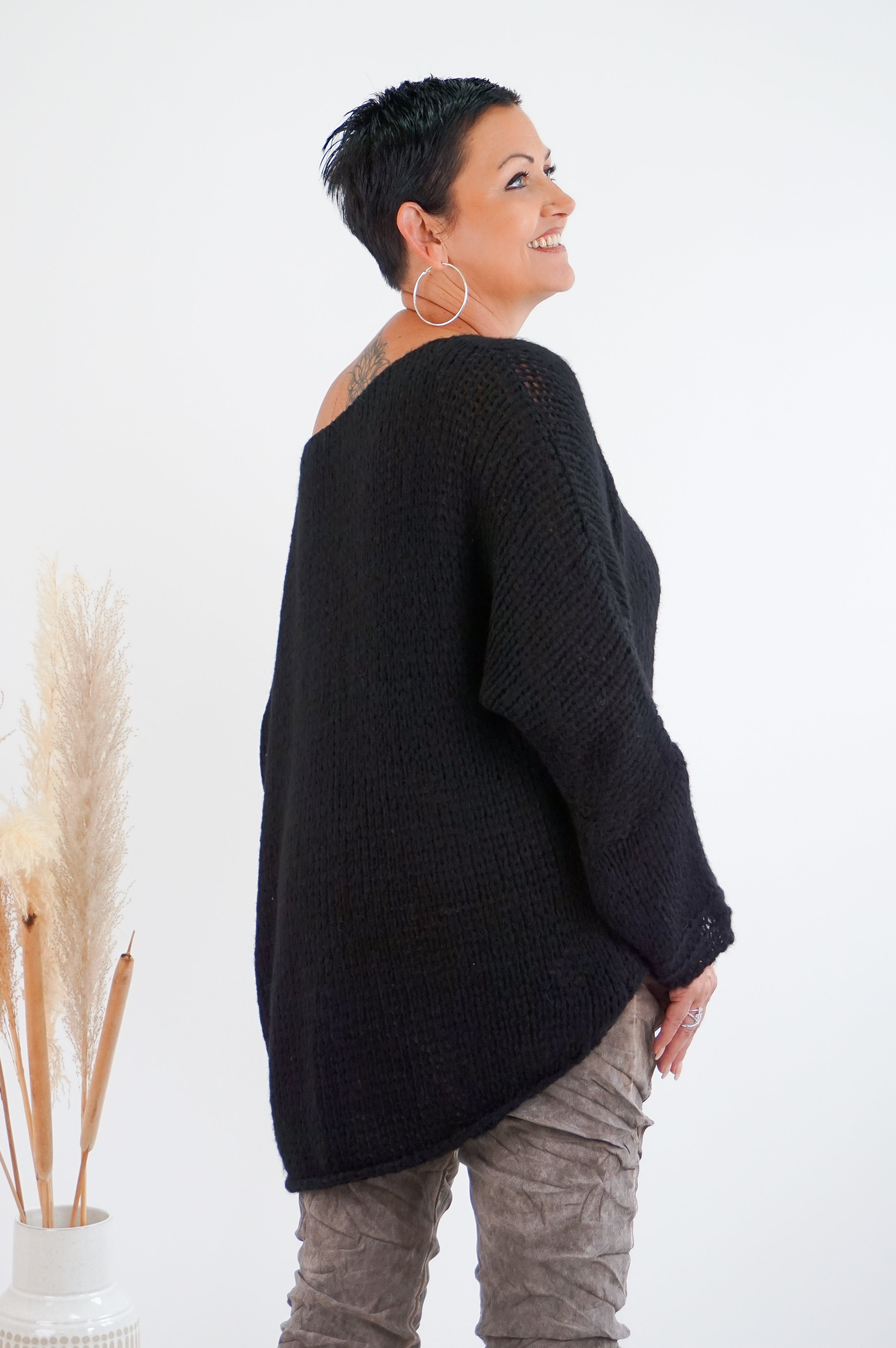 Basic Strickpulli, schwarz