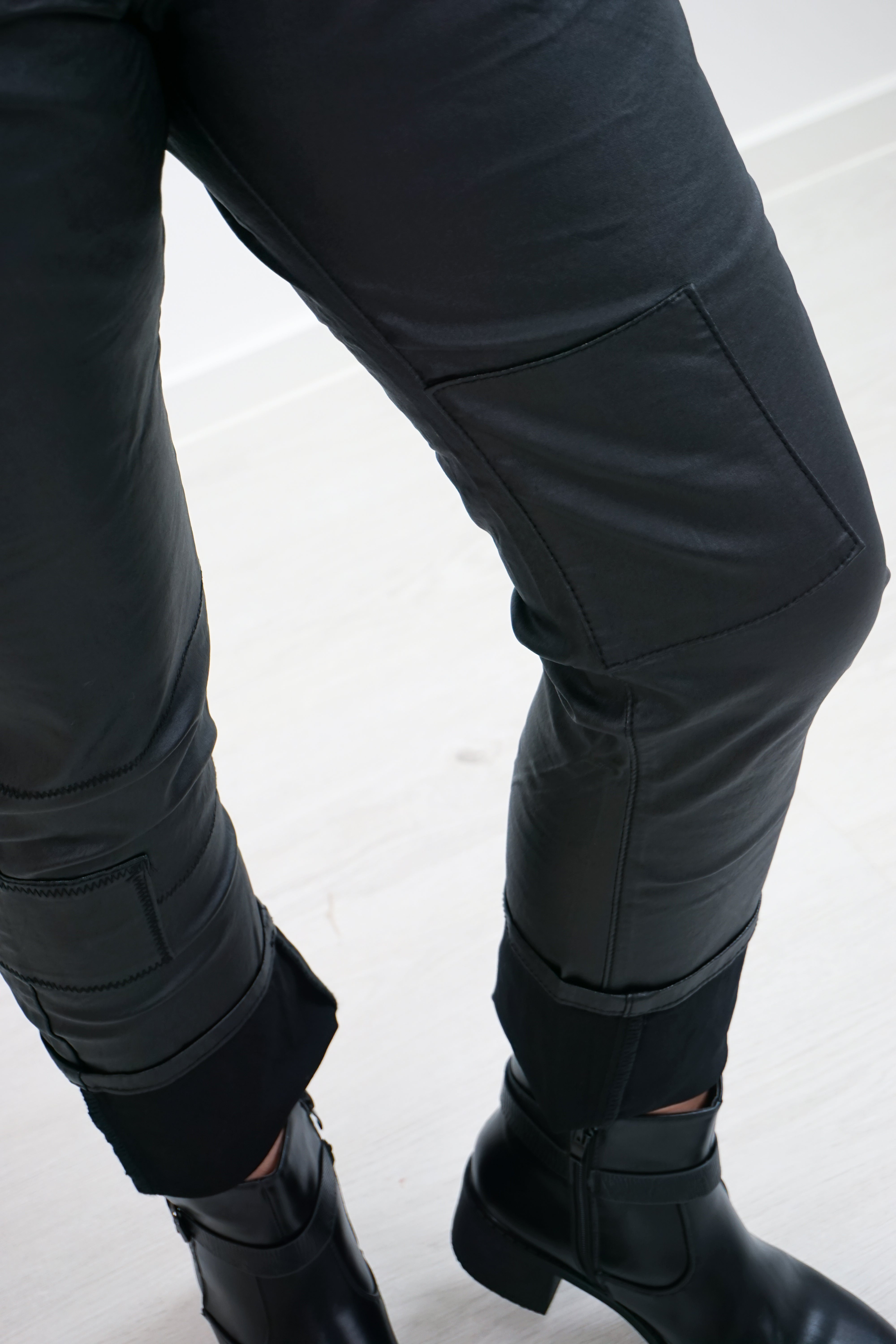 Sexy Woman Lederimitat Hose