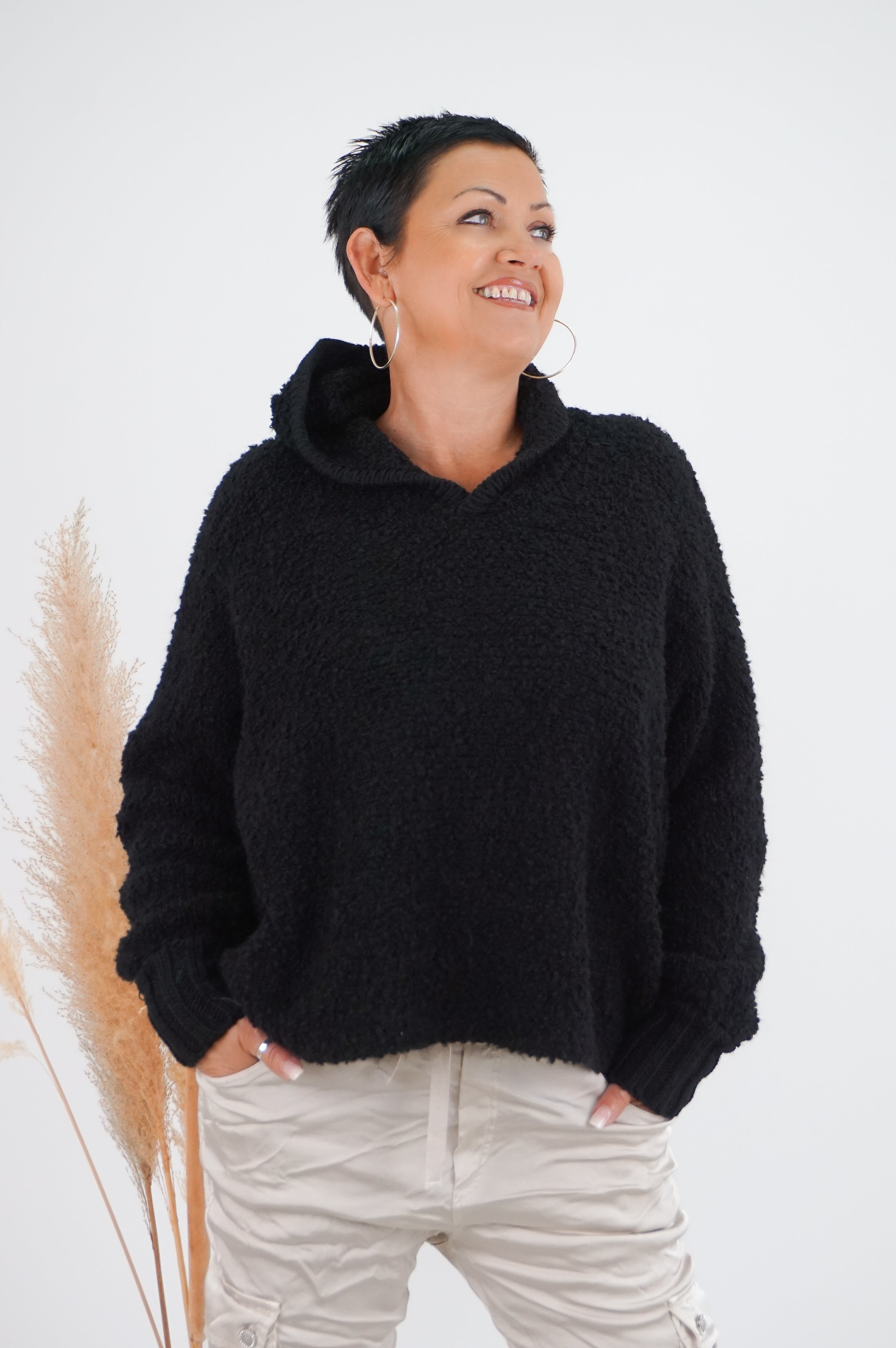 Boucle Strickhoodie, schwarz