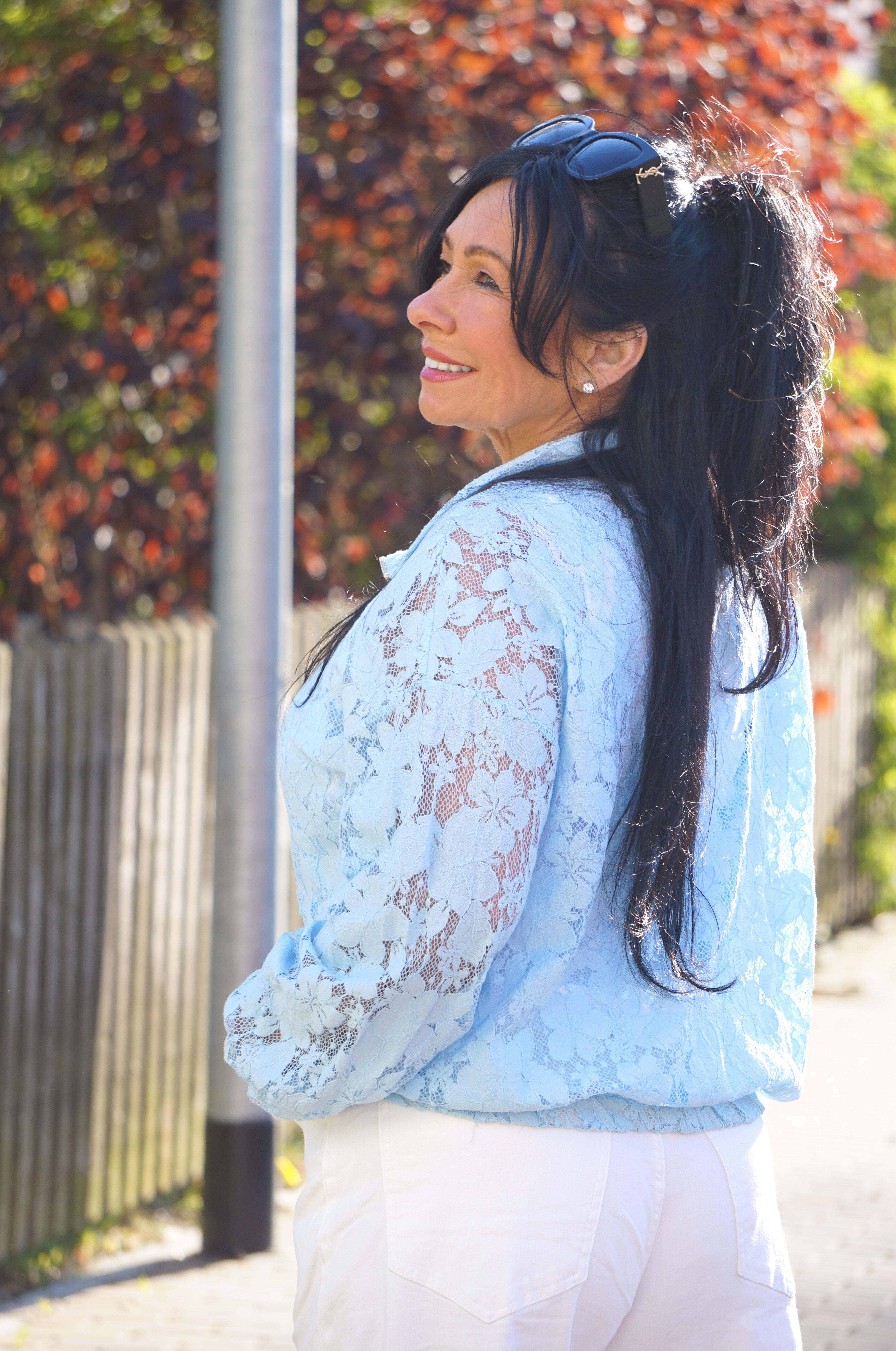 Blousonjacke aus Spitze, hellblau
