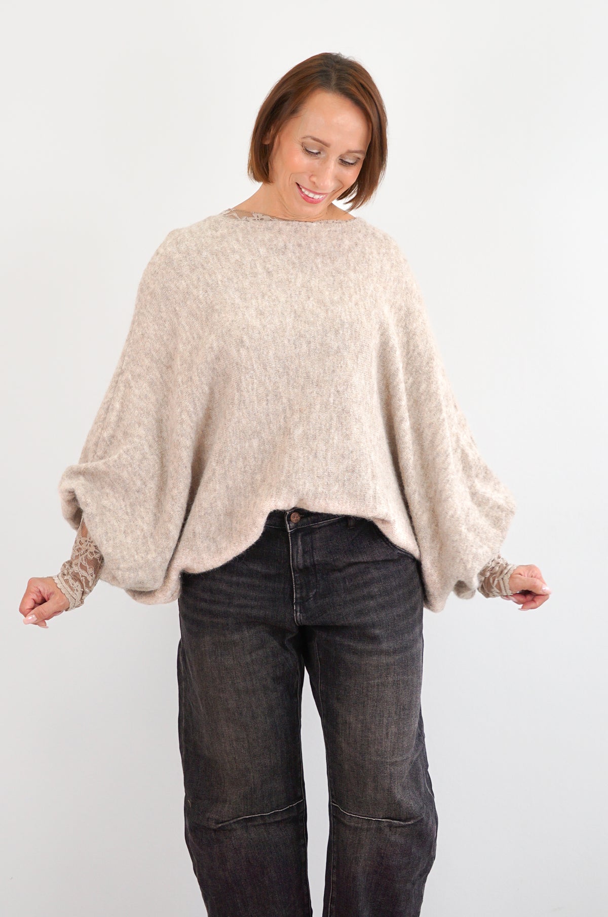 Weiter Kurzarm Strickpulli, beige