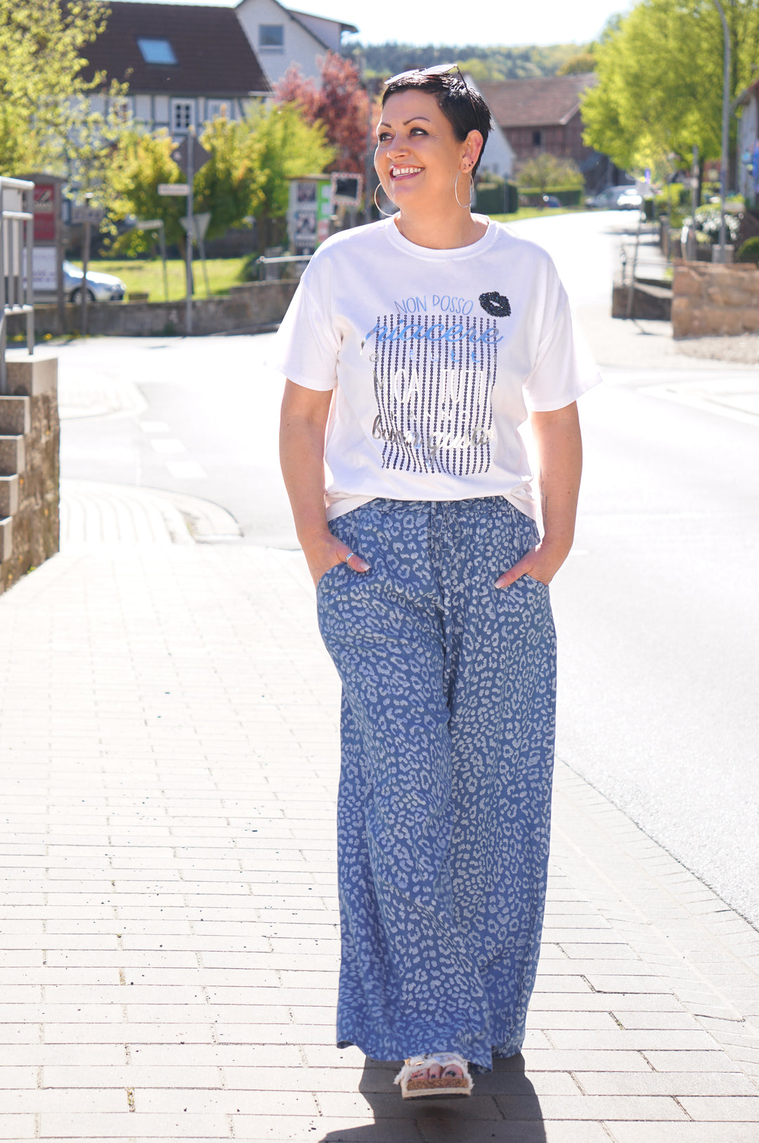 T-Shirt "buon gusto", dunkelblau/silber