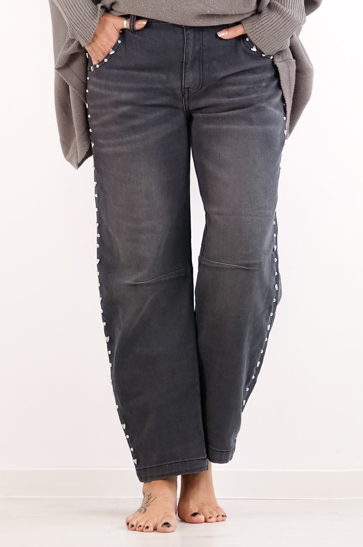 Susanne 172cm trägt 40 (regulär 38)