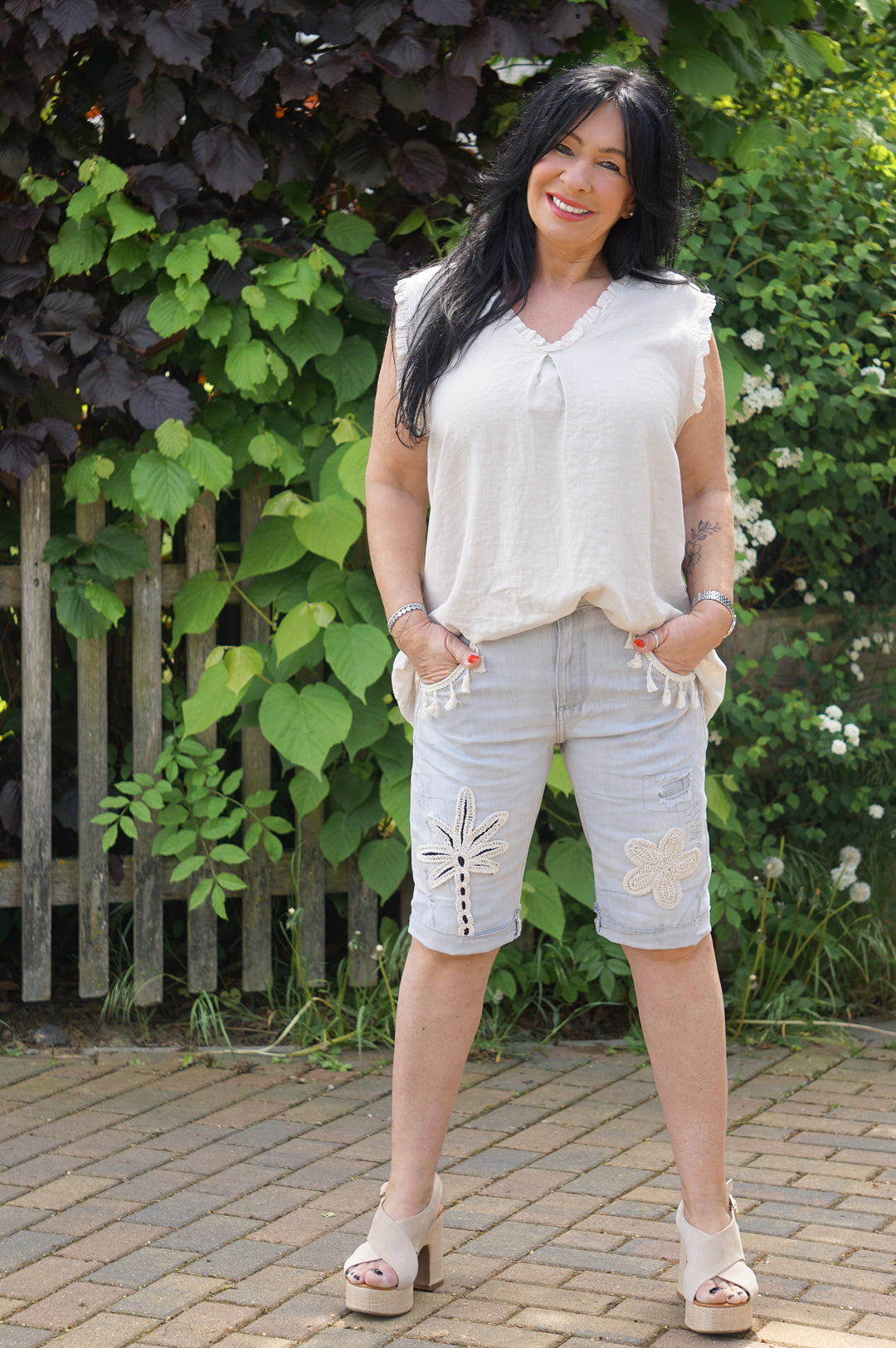 Sexy Woman Jeans-Shorts „Boho“, grau