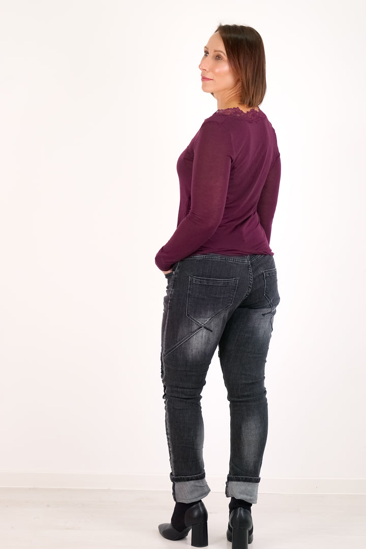 Leichtes Feinstrickshirt mit Kaschmir &amp; Spitze, burgunder