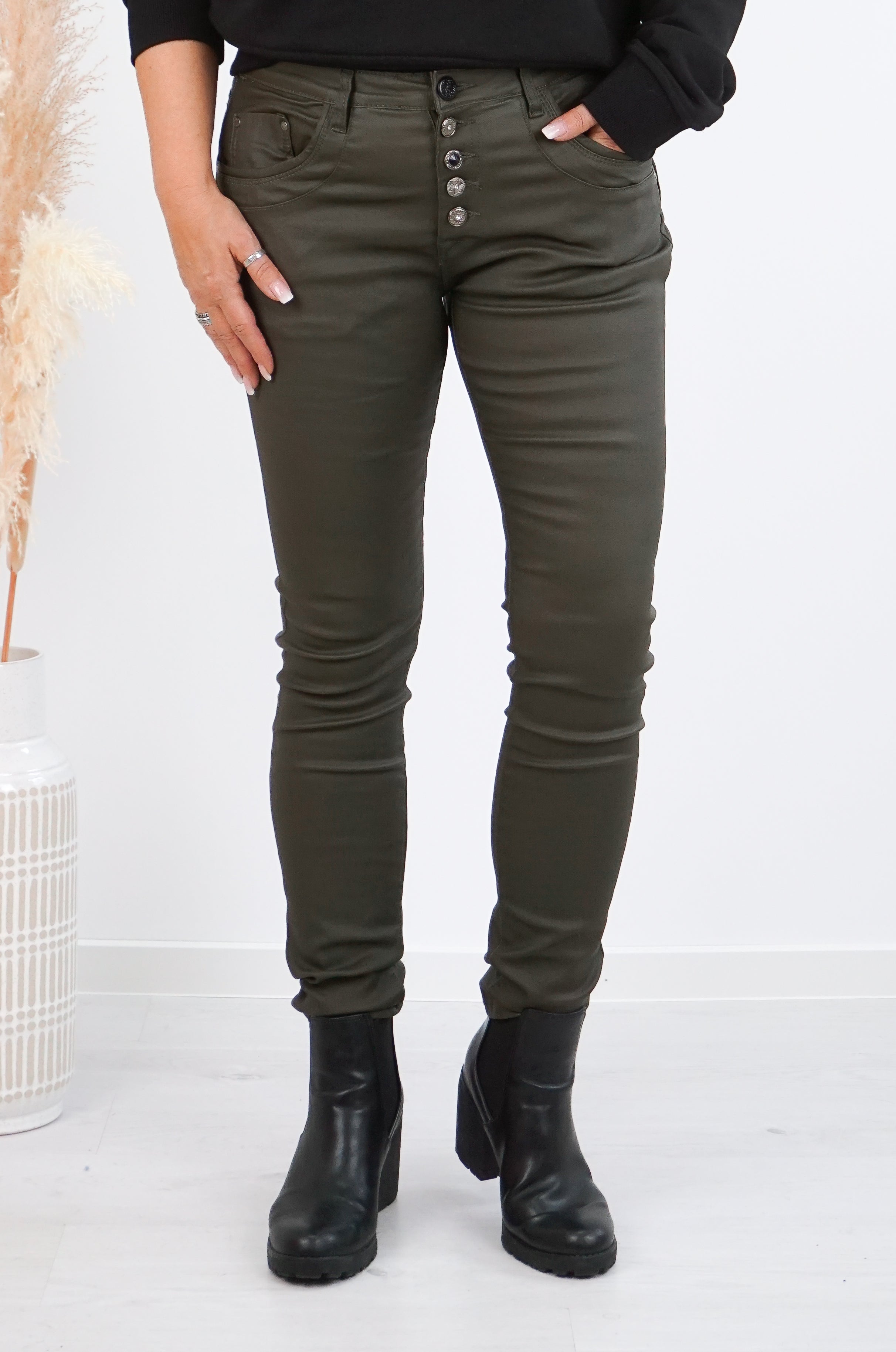 Lederimitat Hose "Favorite", khaki