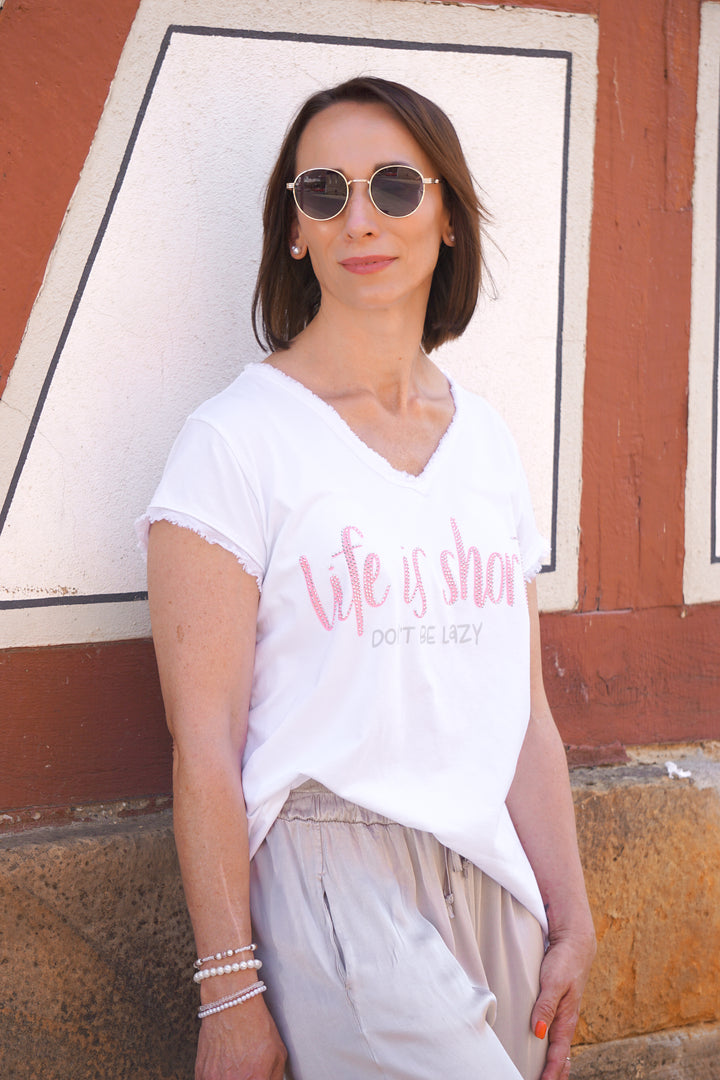 T-Shirt "Life is short", weiß