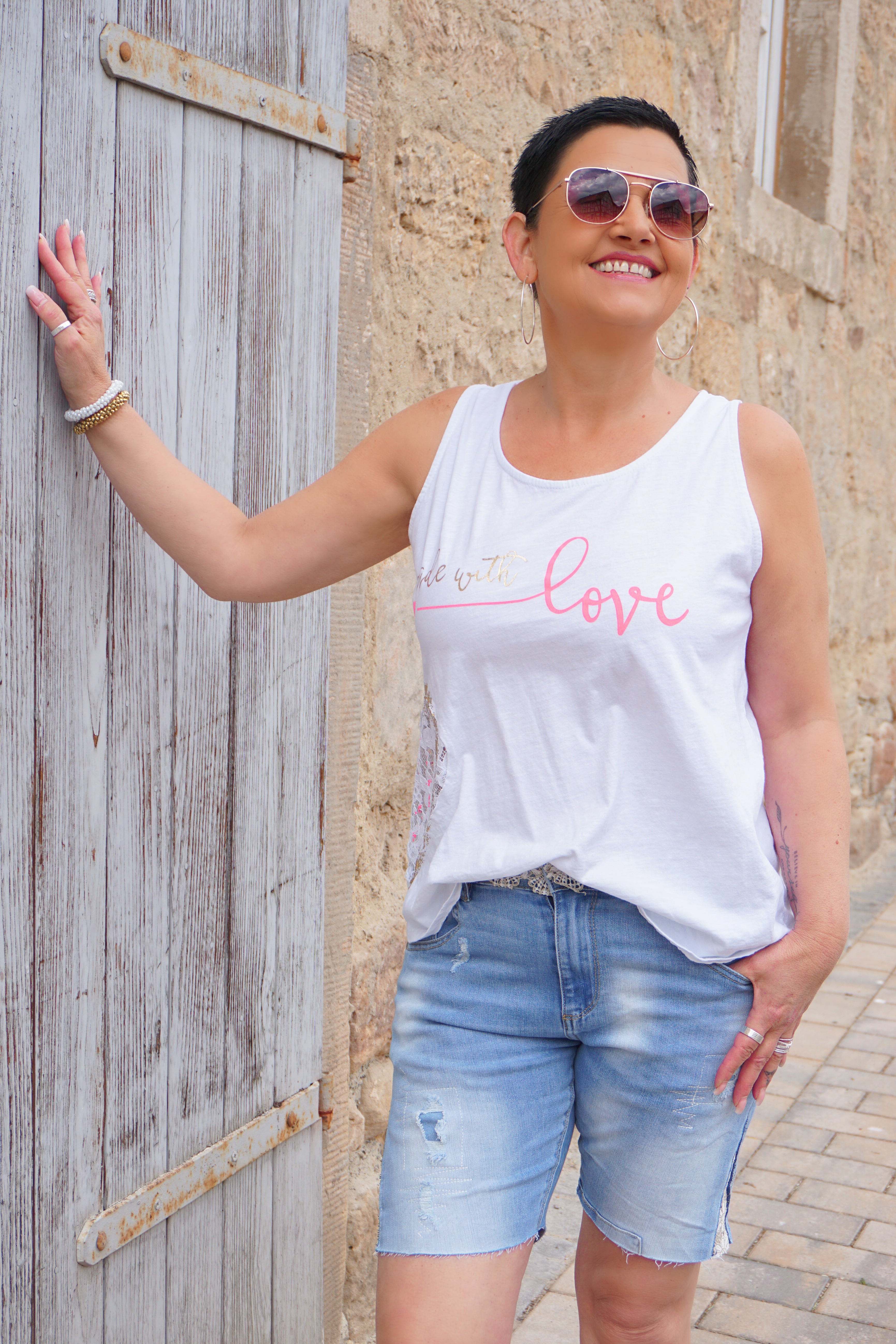 Top "made with love"