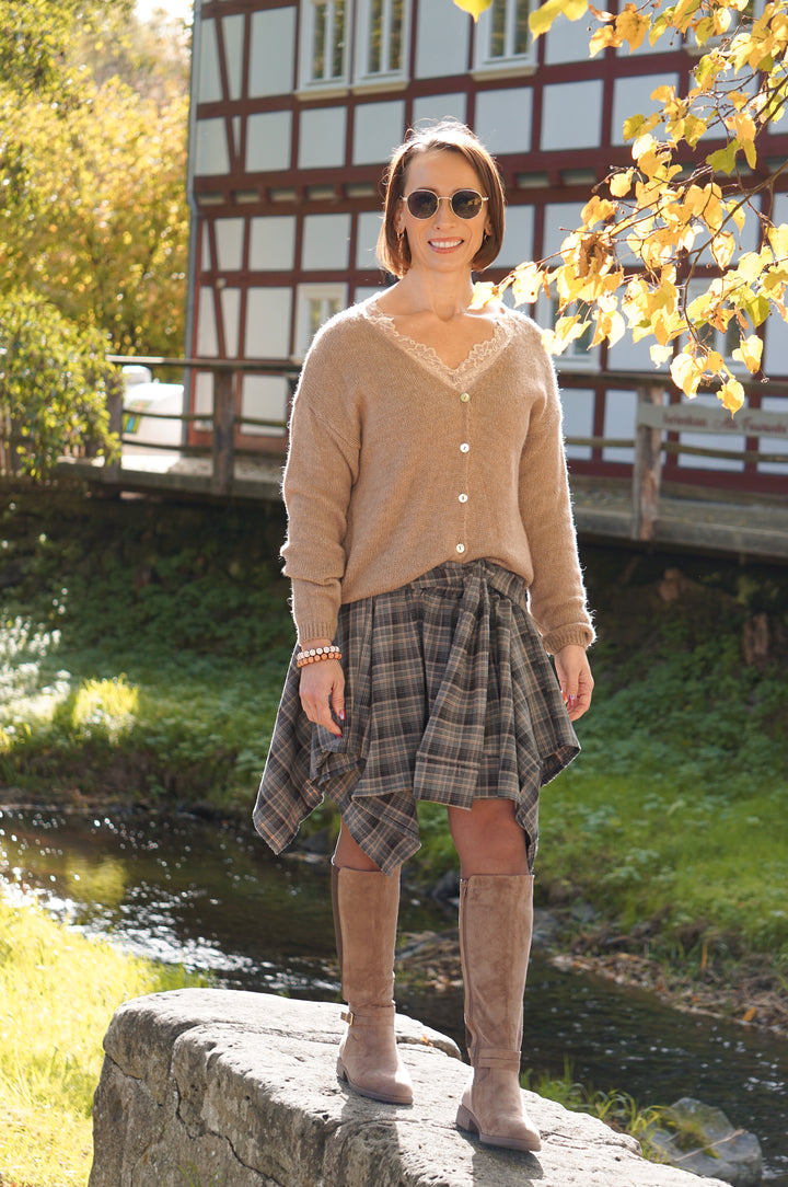 Stiefel in Wildlederoptik, camel