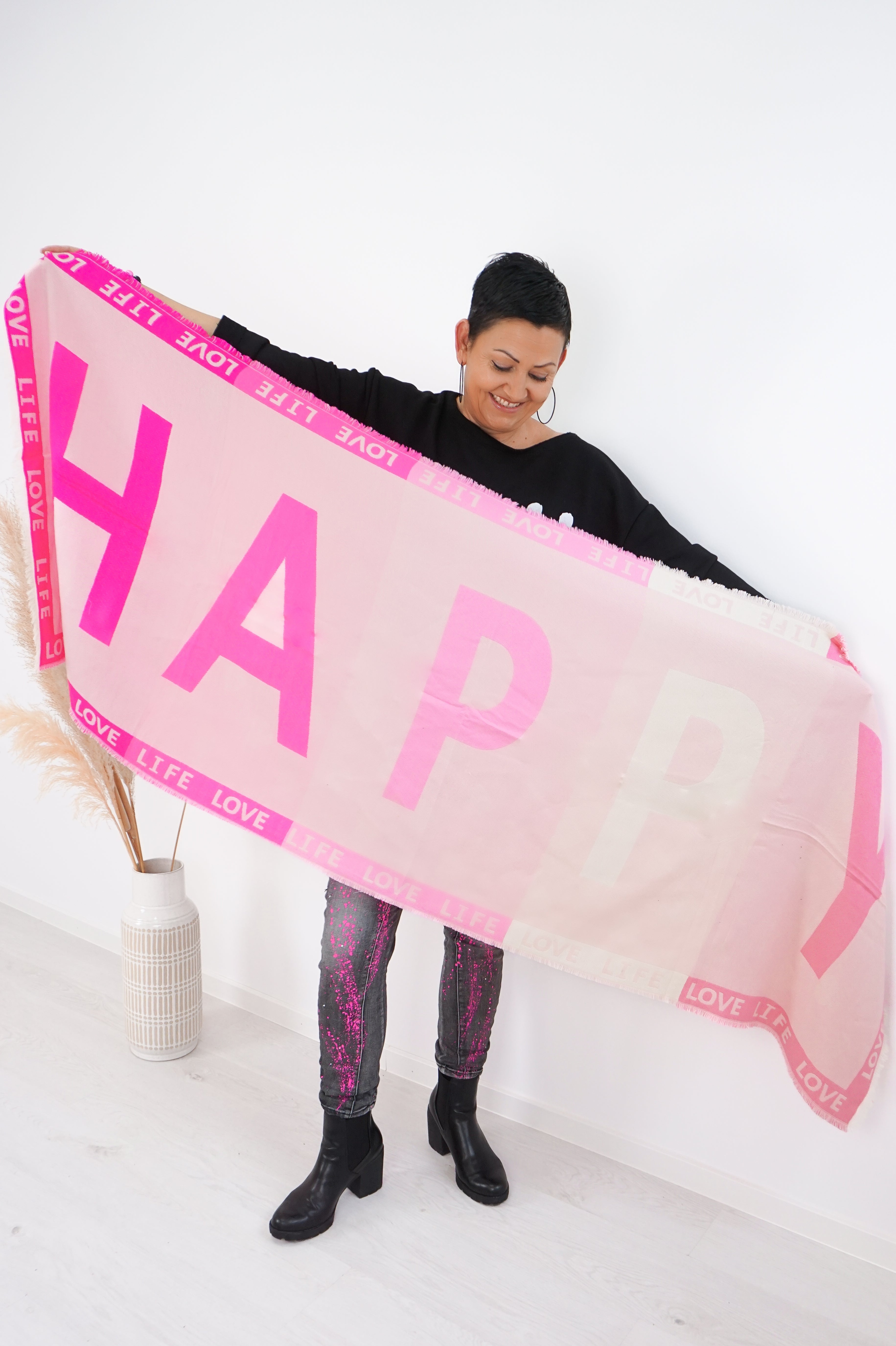 Dicker Schal "happy"