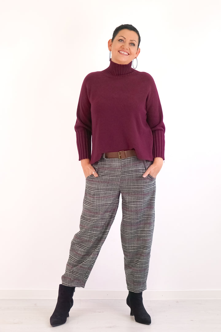 Feinstrickpulli mit Stehkragen, burgunder
