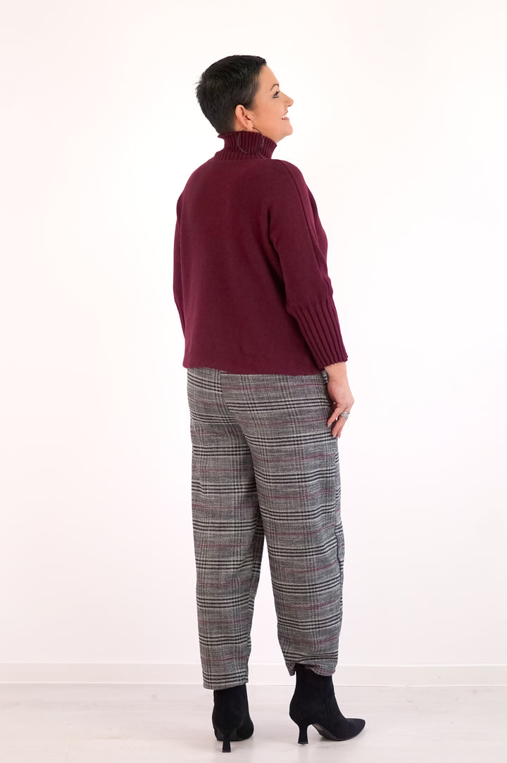 Feinstrickpulli mit Stehkragen, burgunder
