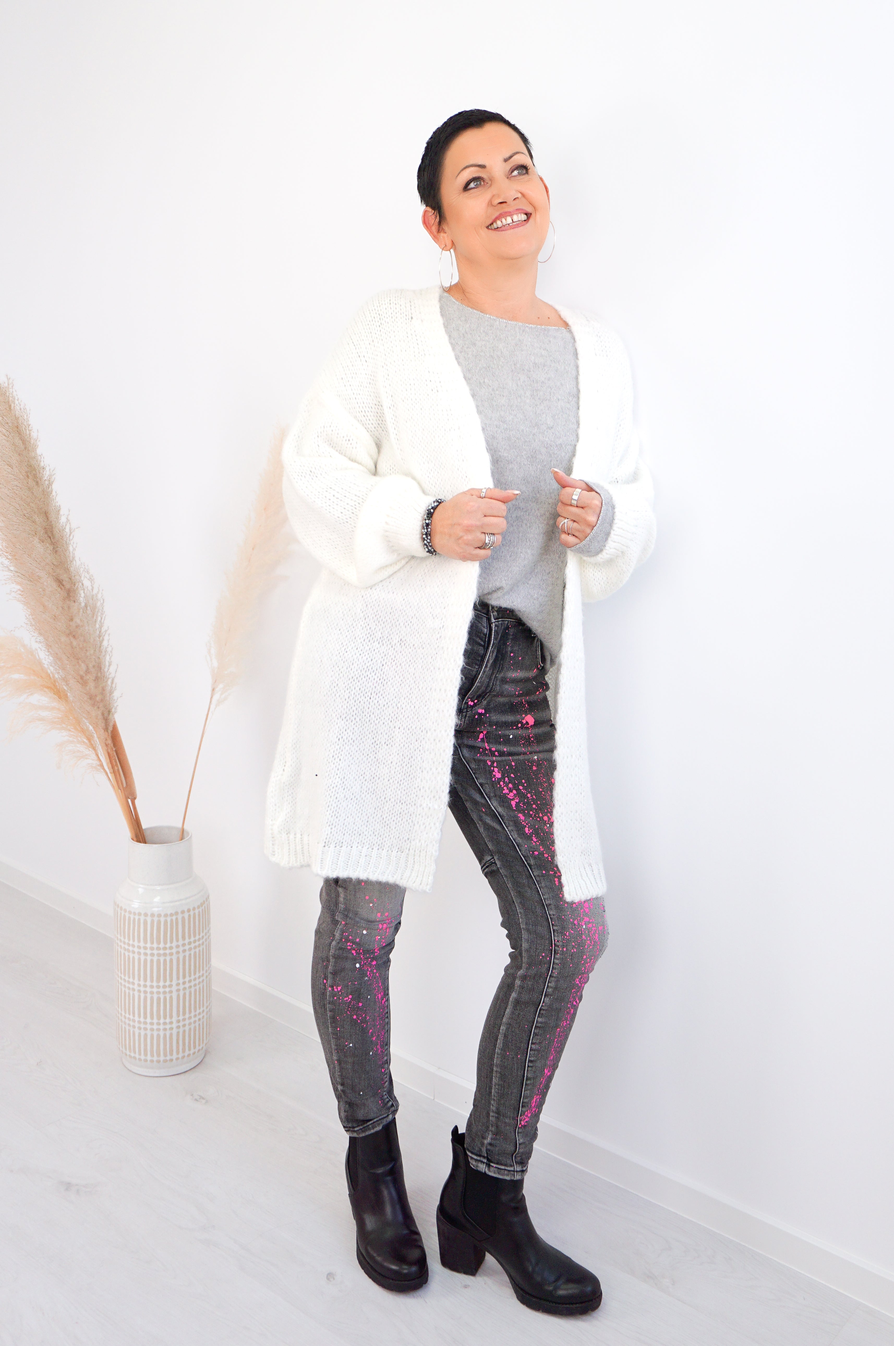 Strickjacke "smile", creme/neonpink