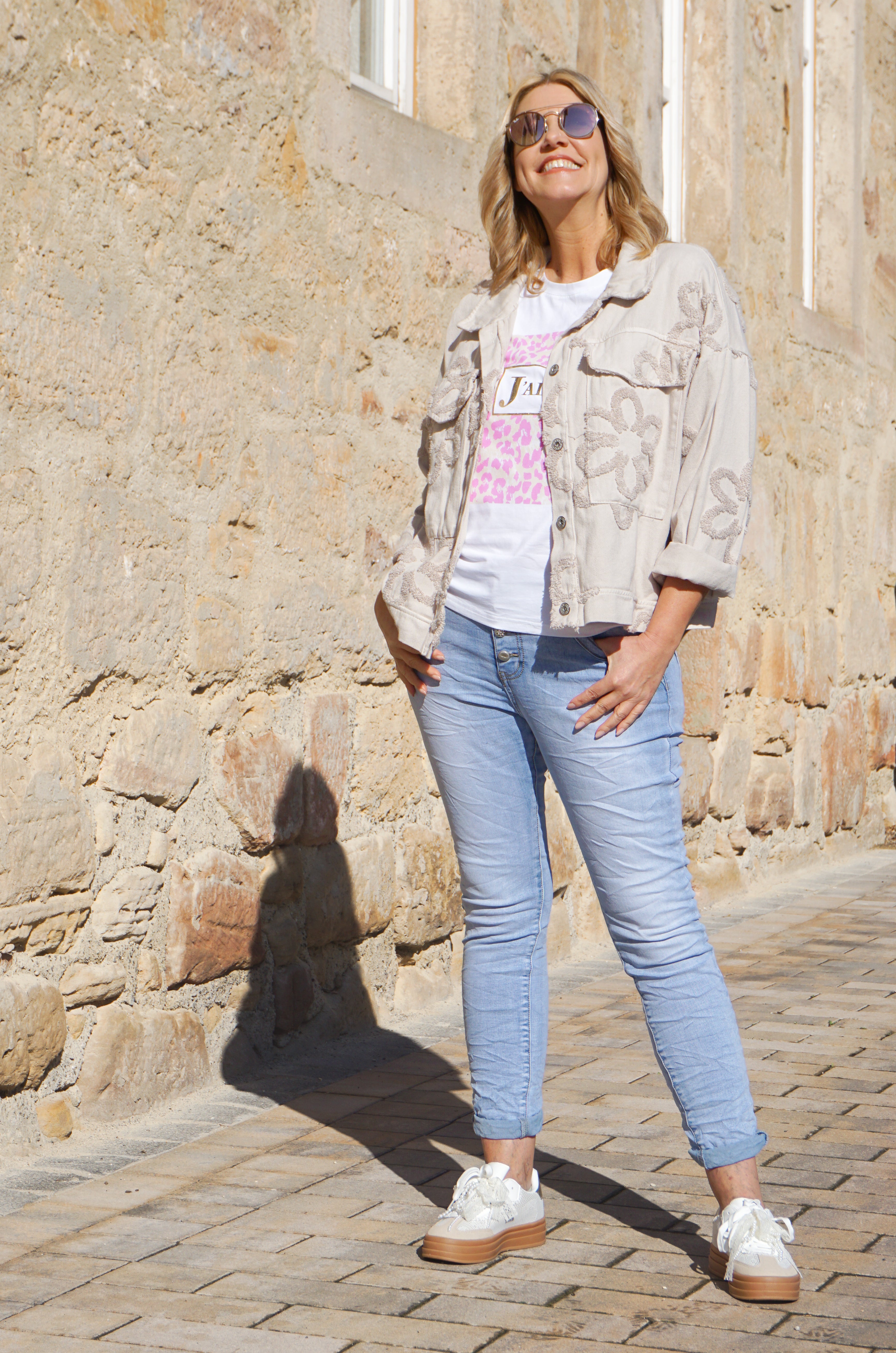 Jeansjacke "flower", beige