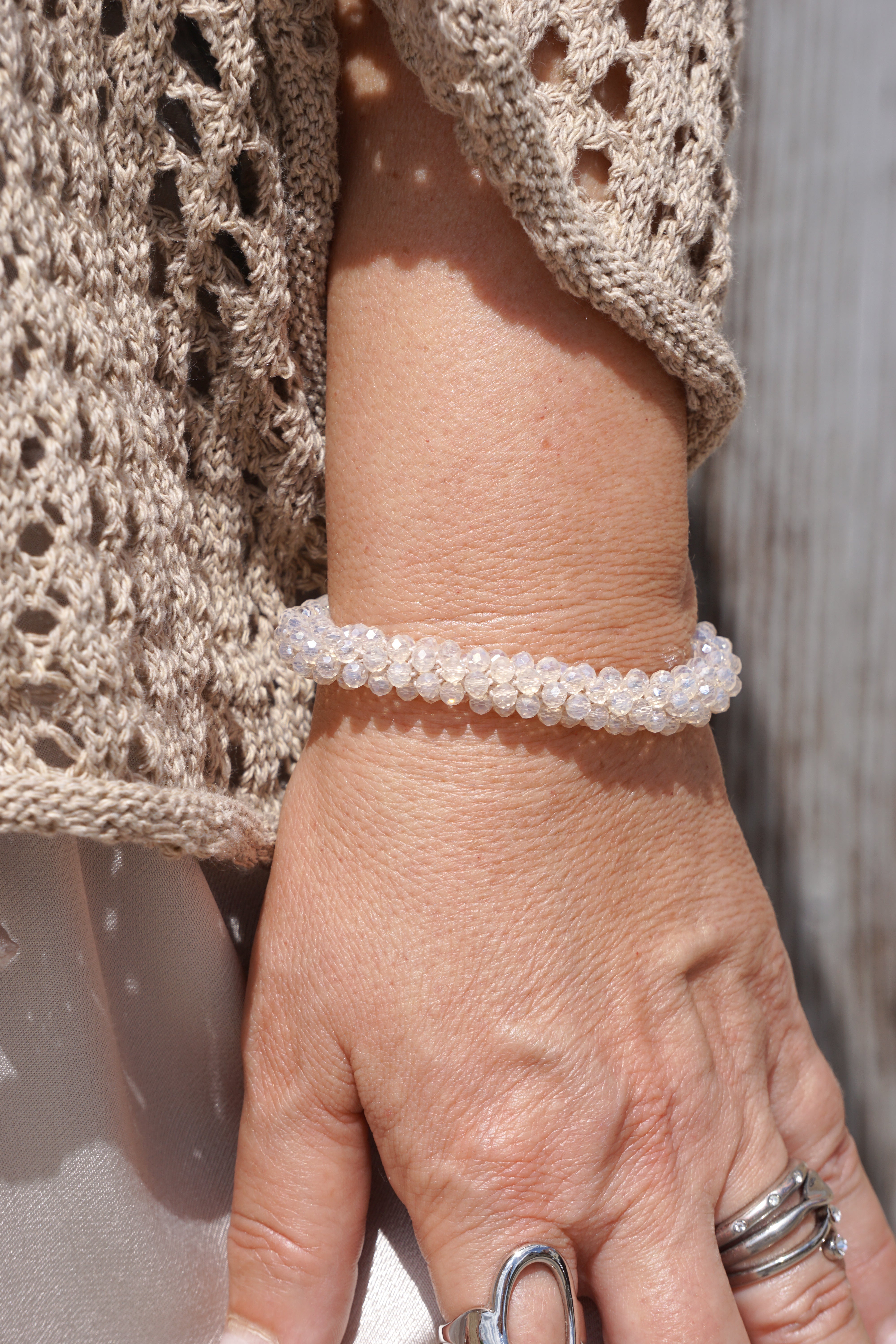 Perlenarmband, hellbeige