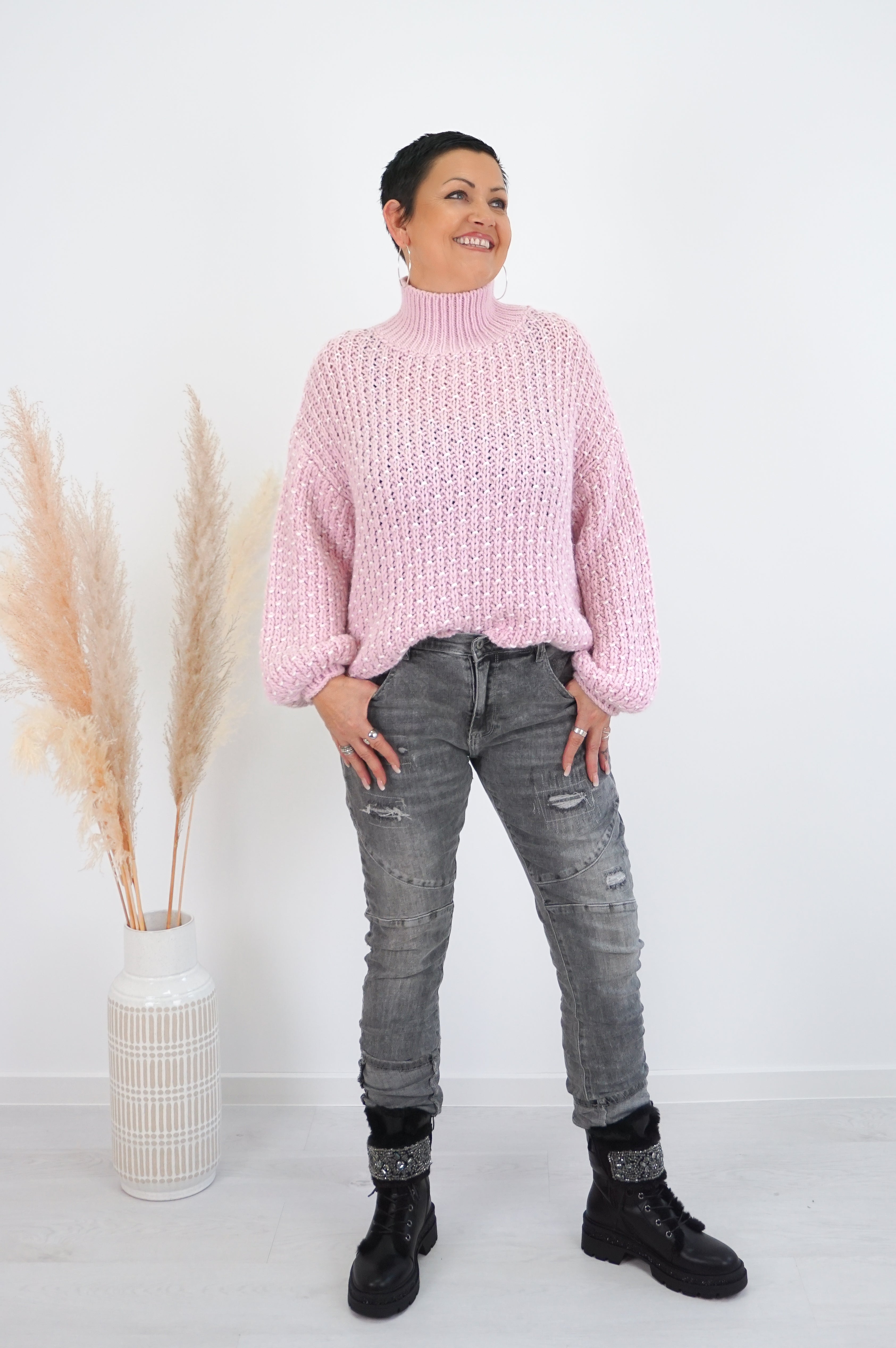 Sexy Woman Jeans im used Look