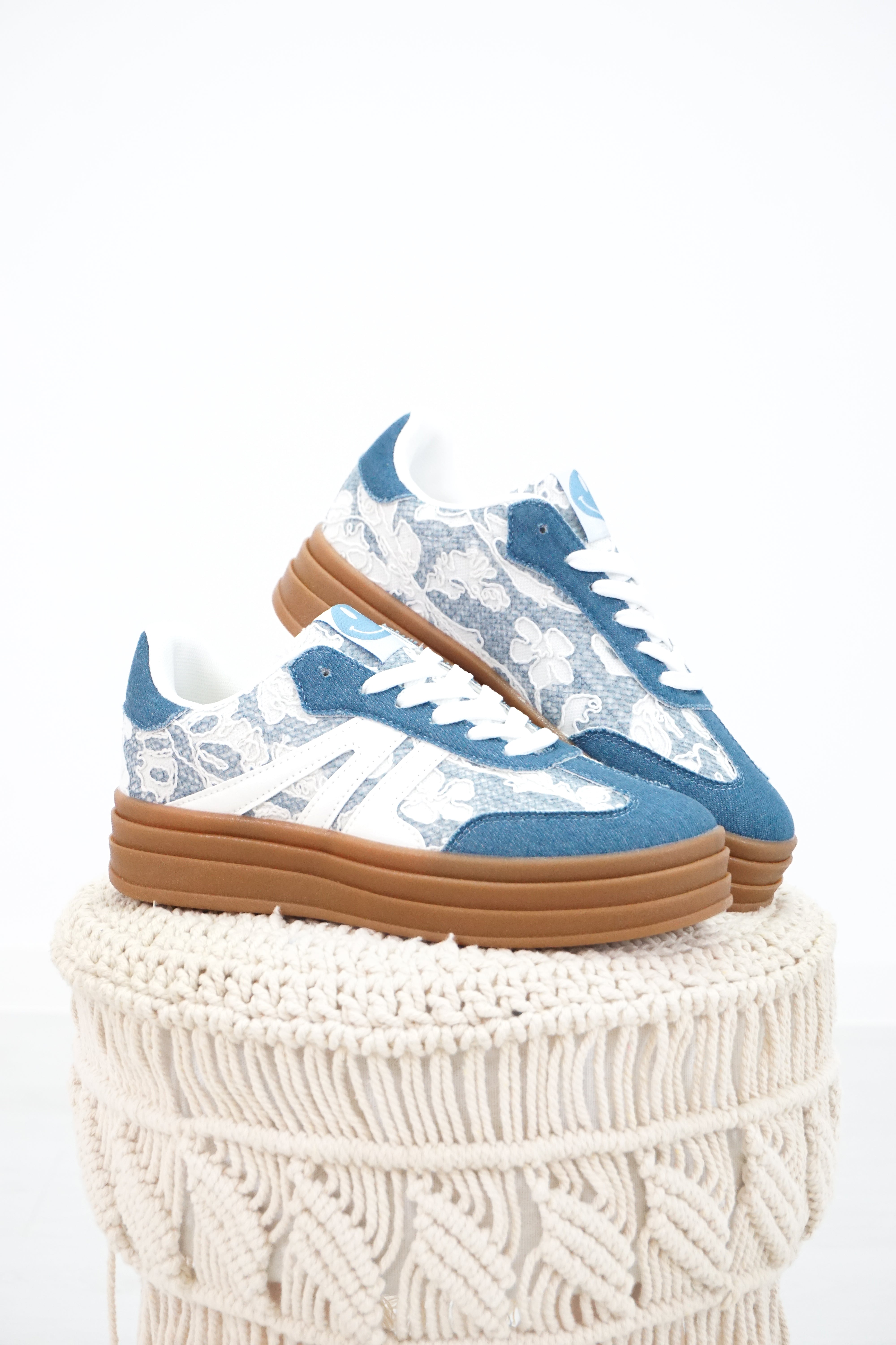 Sneaker "romantic jeans"