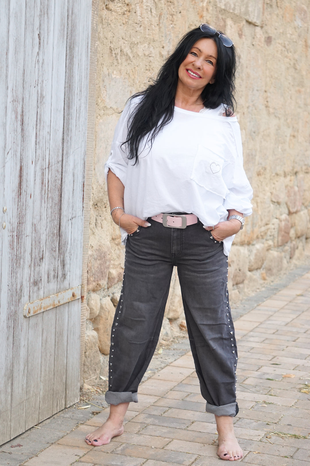Sexy Woman Barrel Jeans mit Nieten, grau
