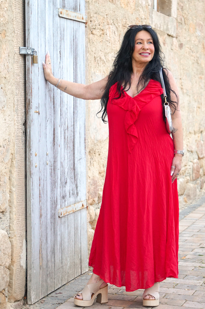 Langes Kleid mit Volant, rot