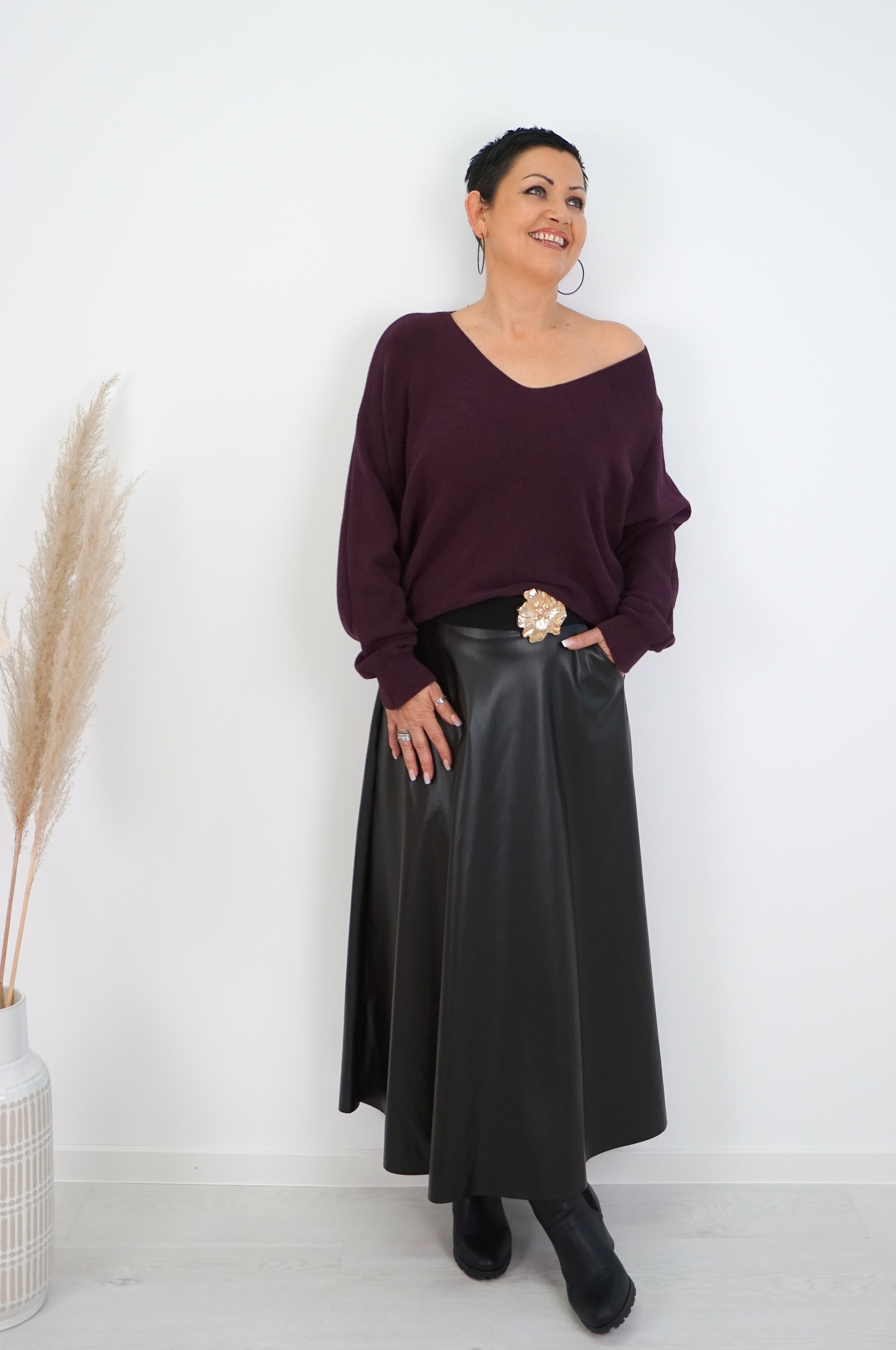 Feinstrickpulli mit Fledermausärmeln, pflaume