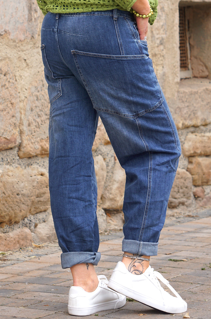 Sexy Woman Barrel Jeans