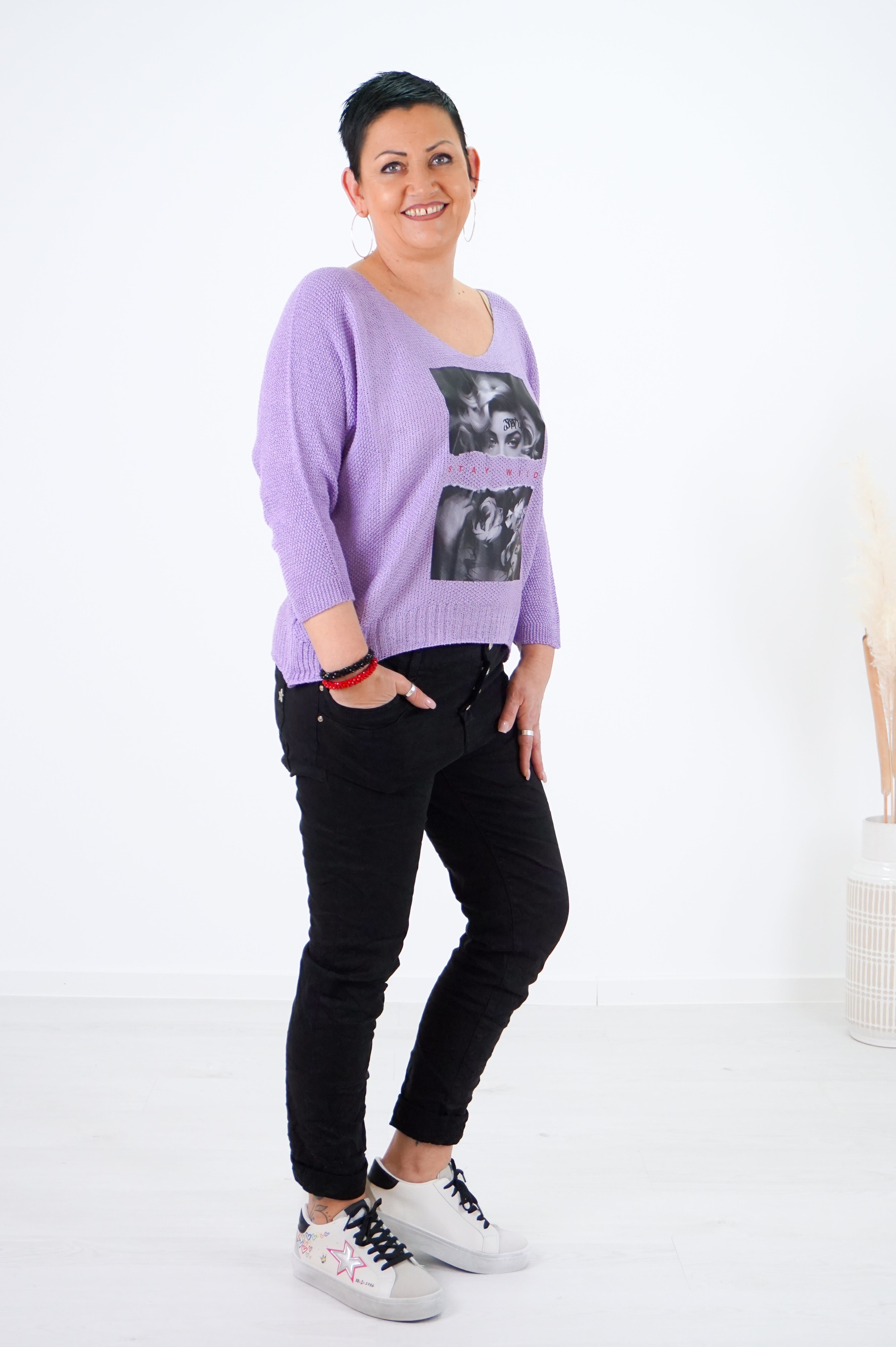 Häkelshirt "Stay Wild", flieder