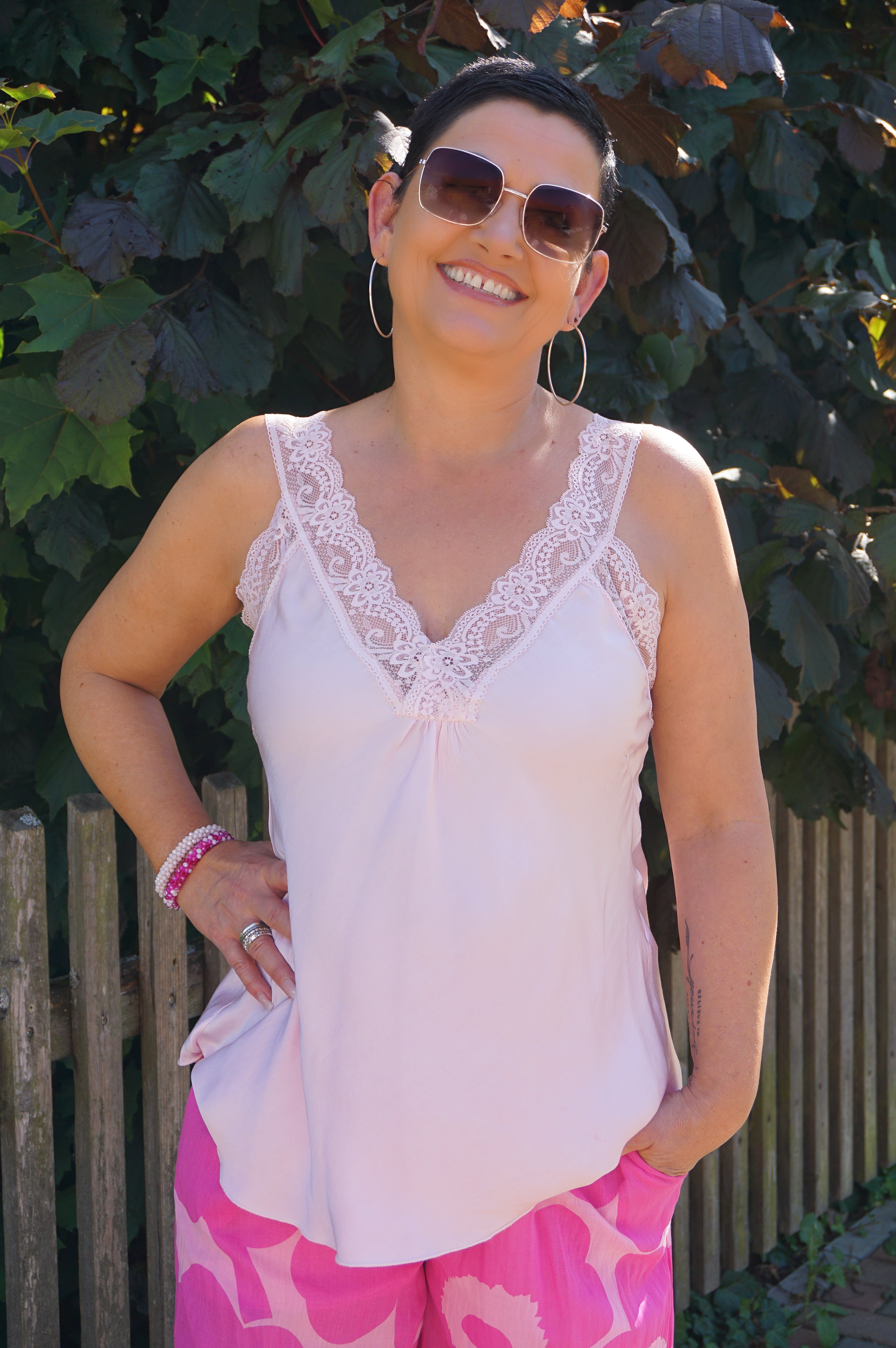 Basic Satin Spitzentop, blush