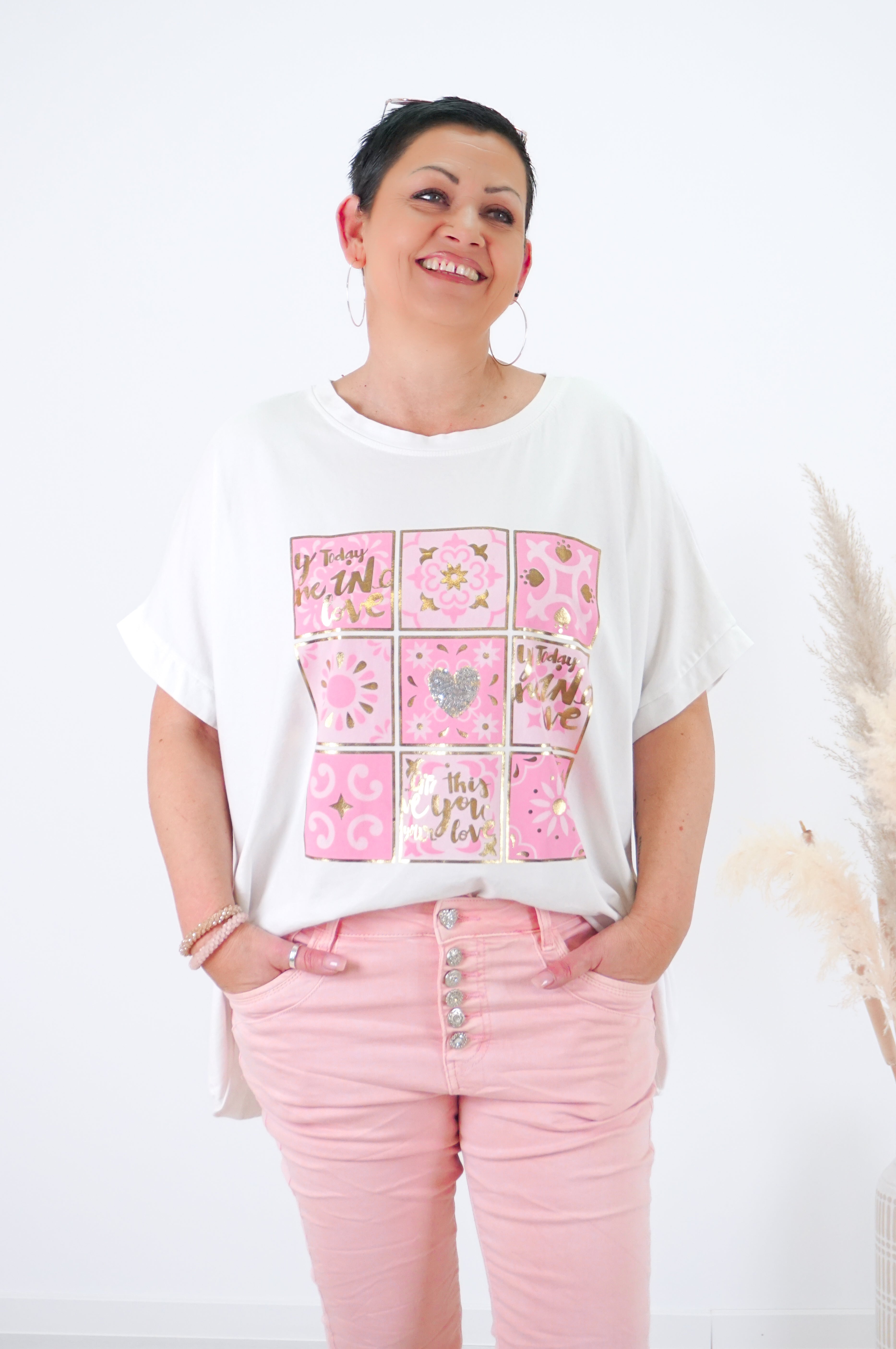 T-Shirt mit verspieltem Print