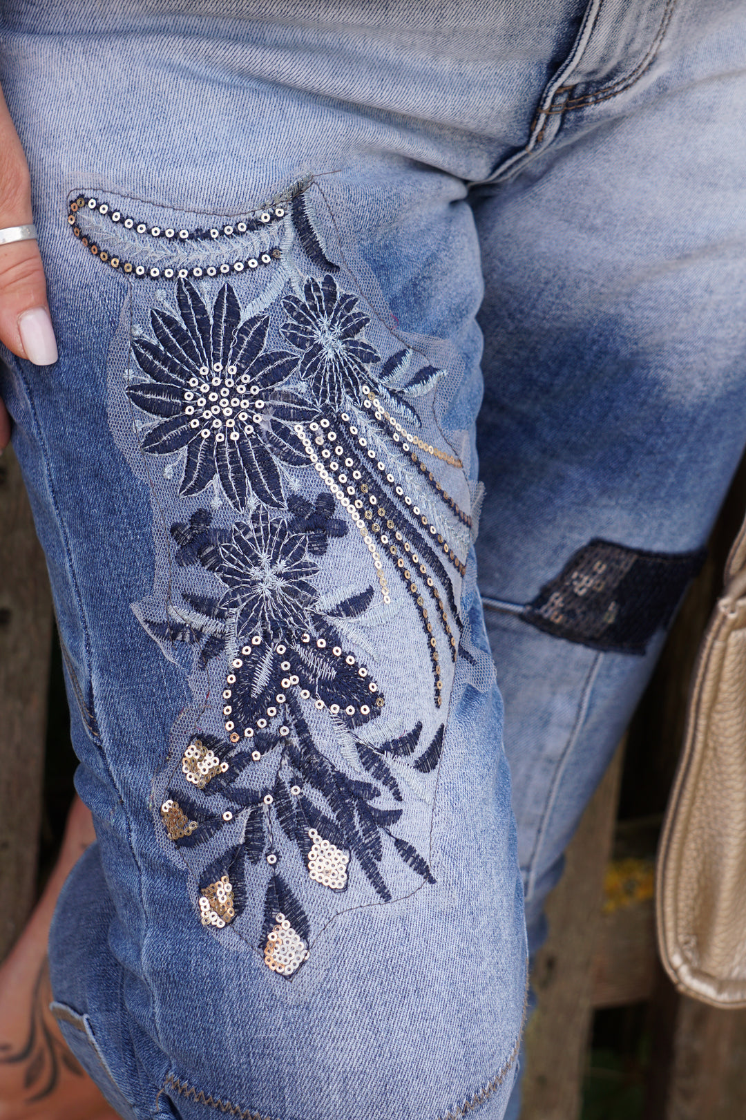 Sexy Woman Jeans „Midnight Bloom“