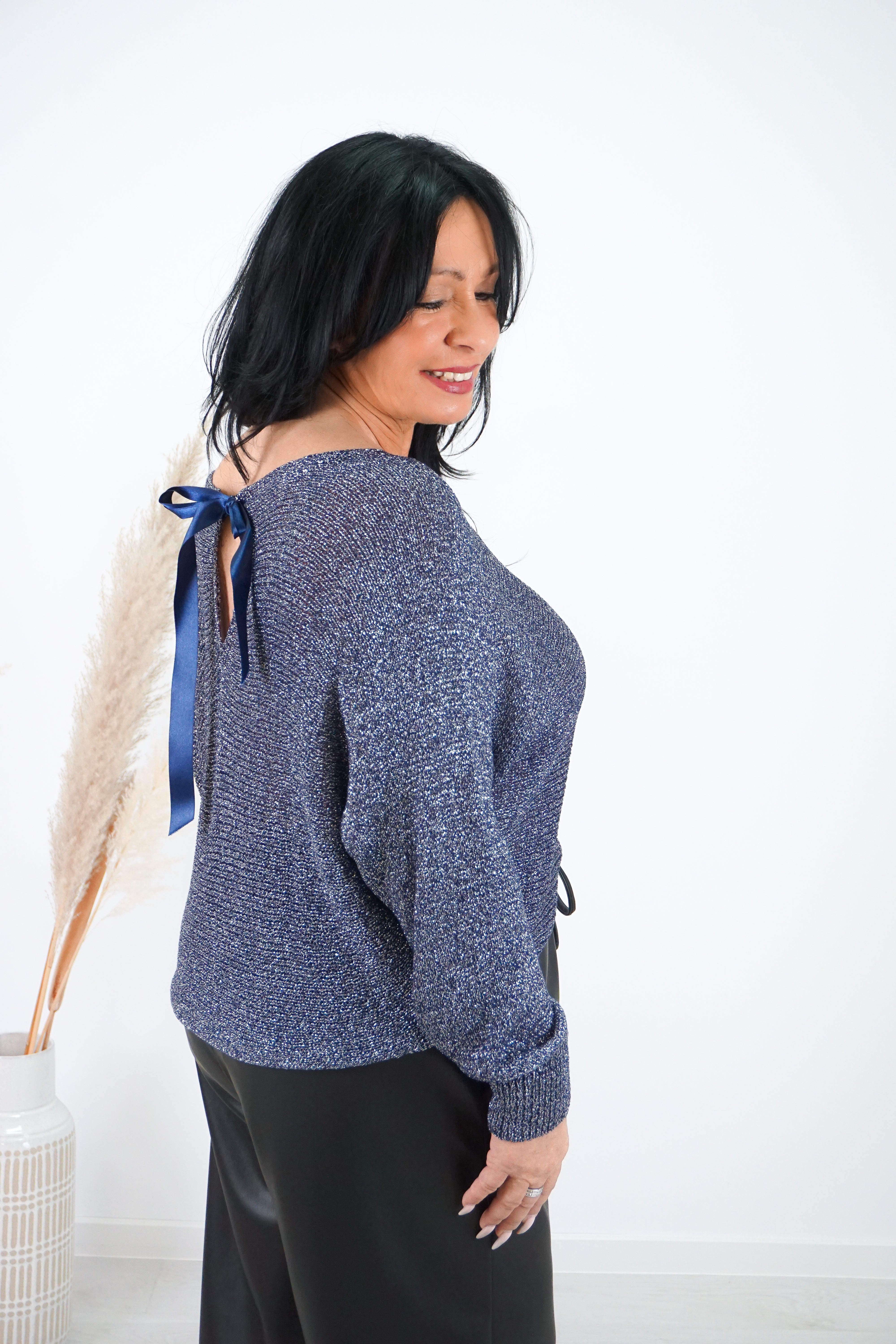 Häkelshirt mit Schleife