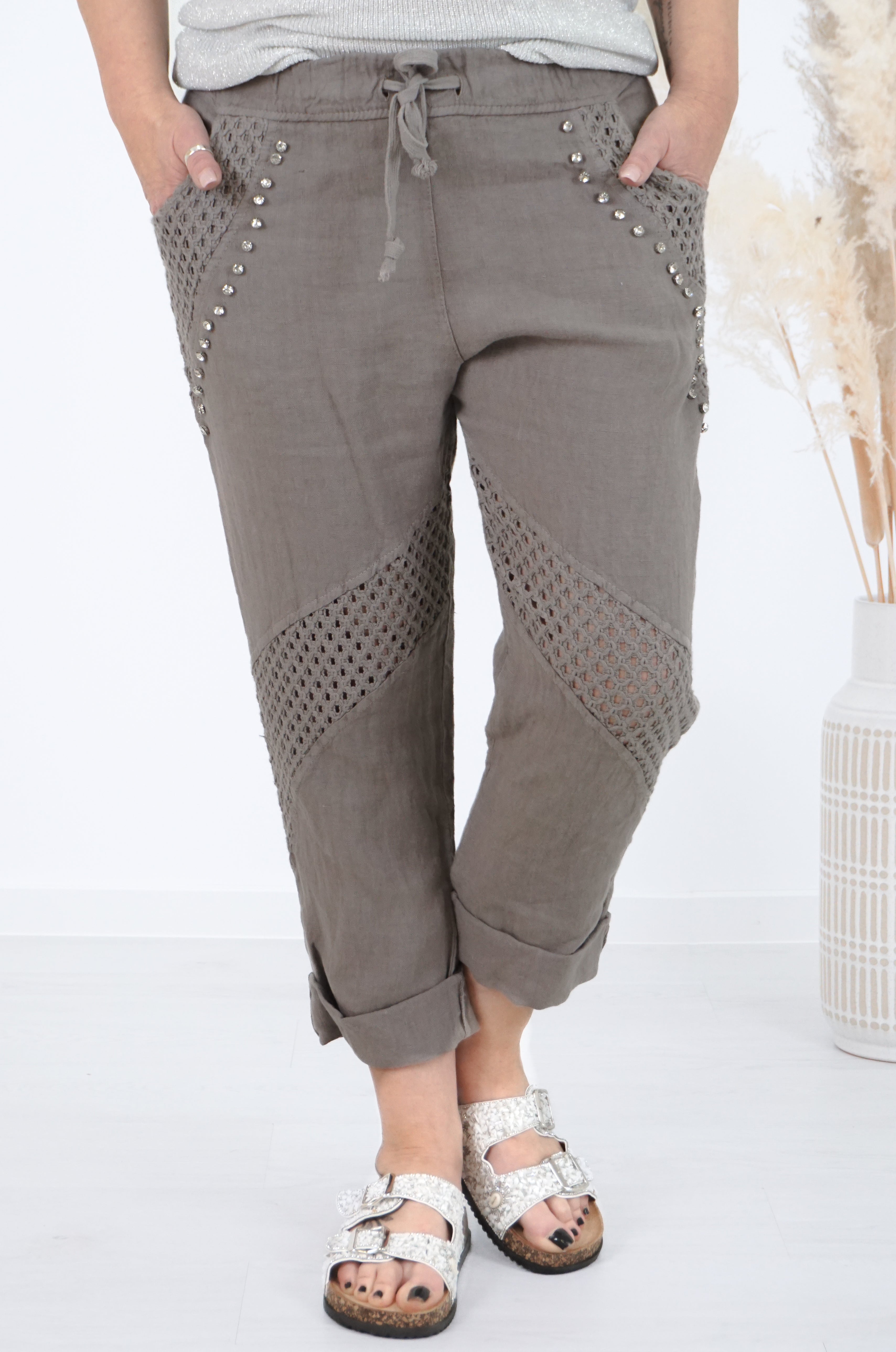 Verspielte Leinenhose "Glamour", taupe