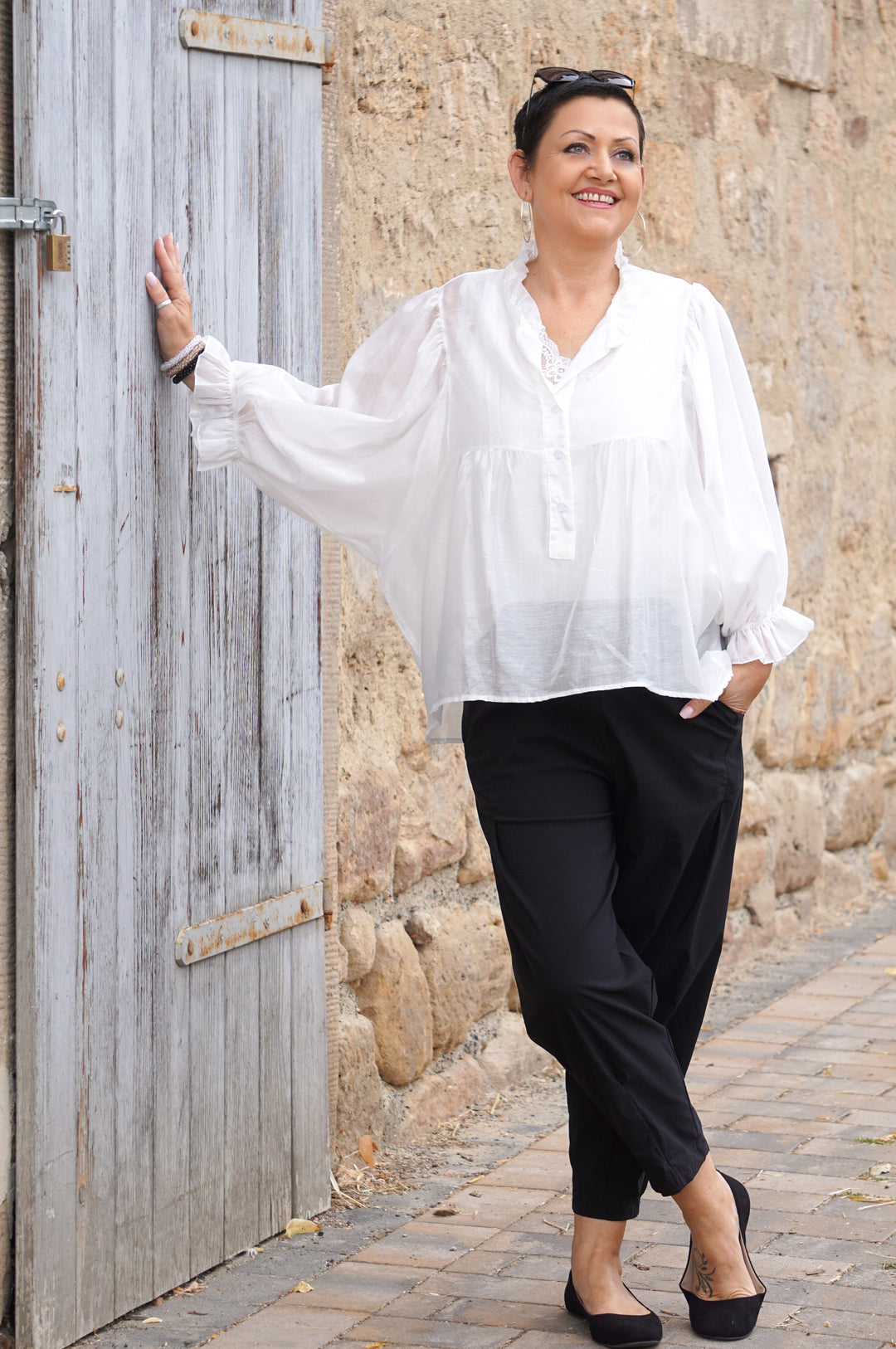 Leichte Bluse mit überschnittenen Ärmeln, Off white