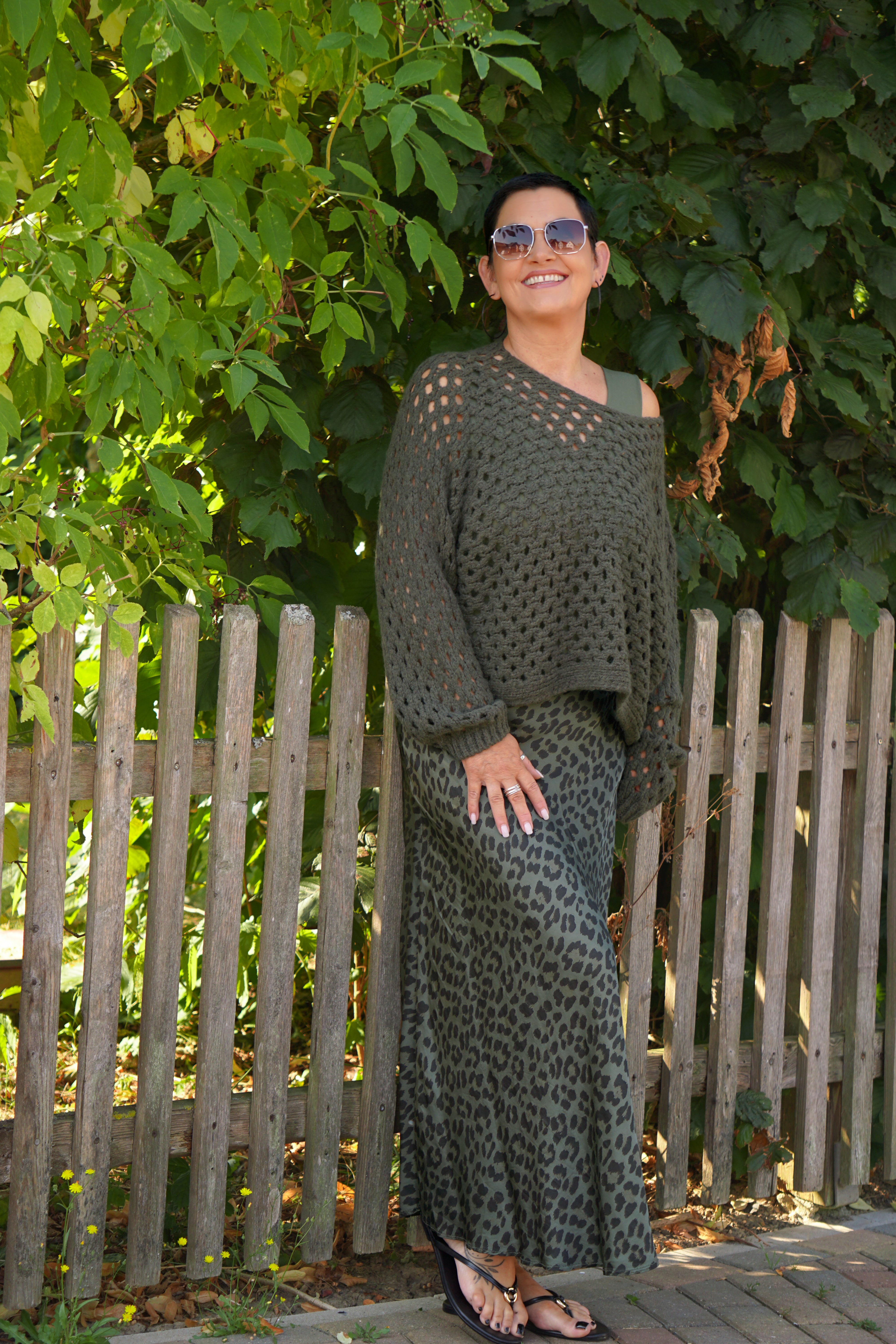 Lochstrickpulli, khaki