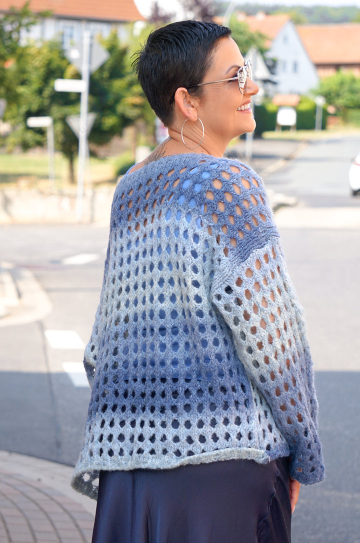 Lochstrickpulli mit Farbverlauf, blau