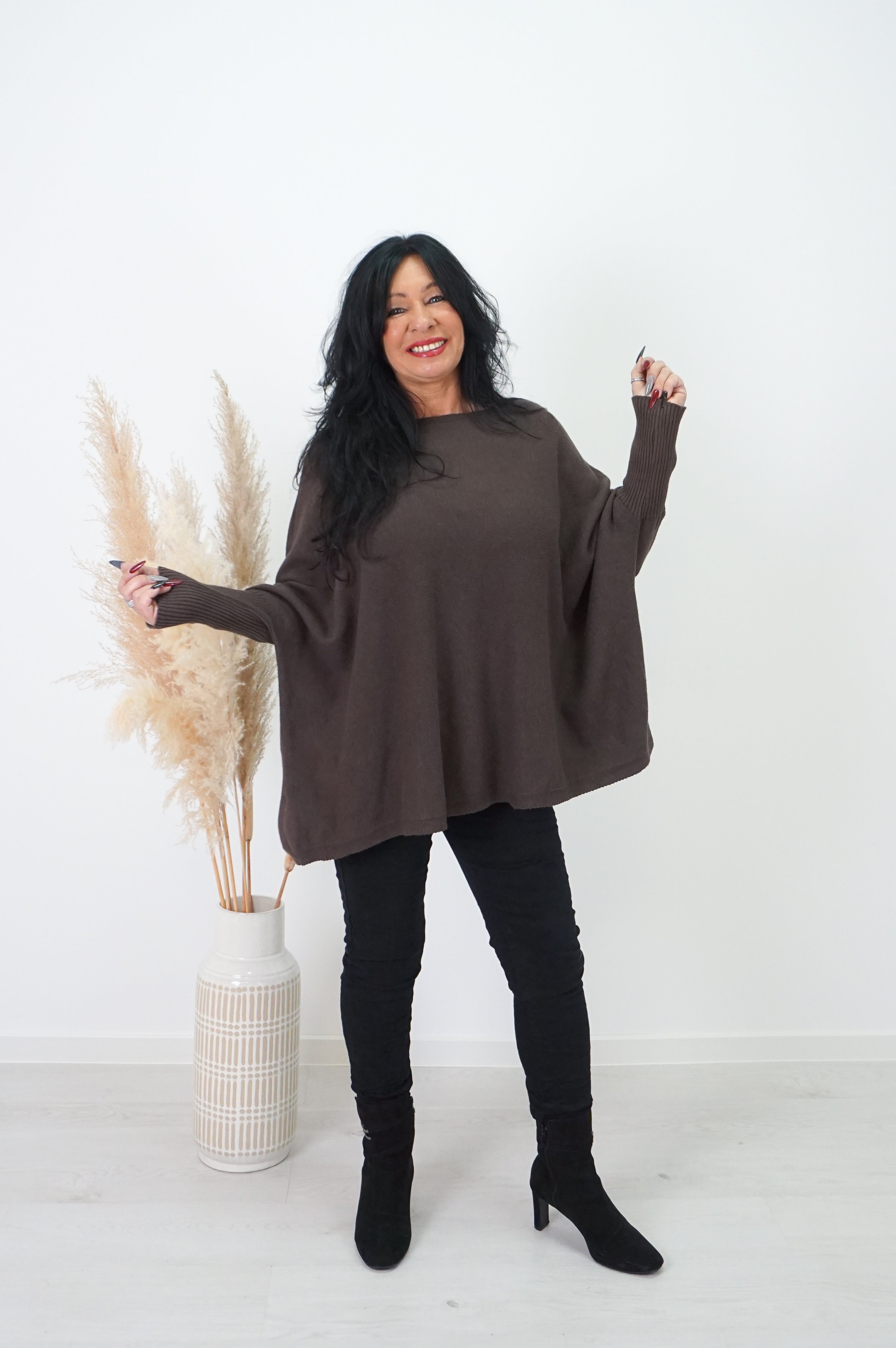 Weiter Feinstrickpulli, schokobraun