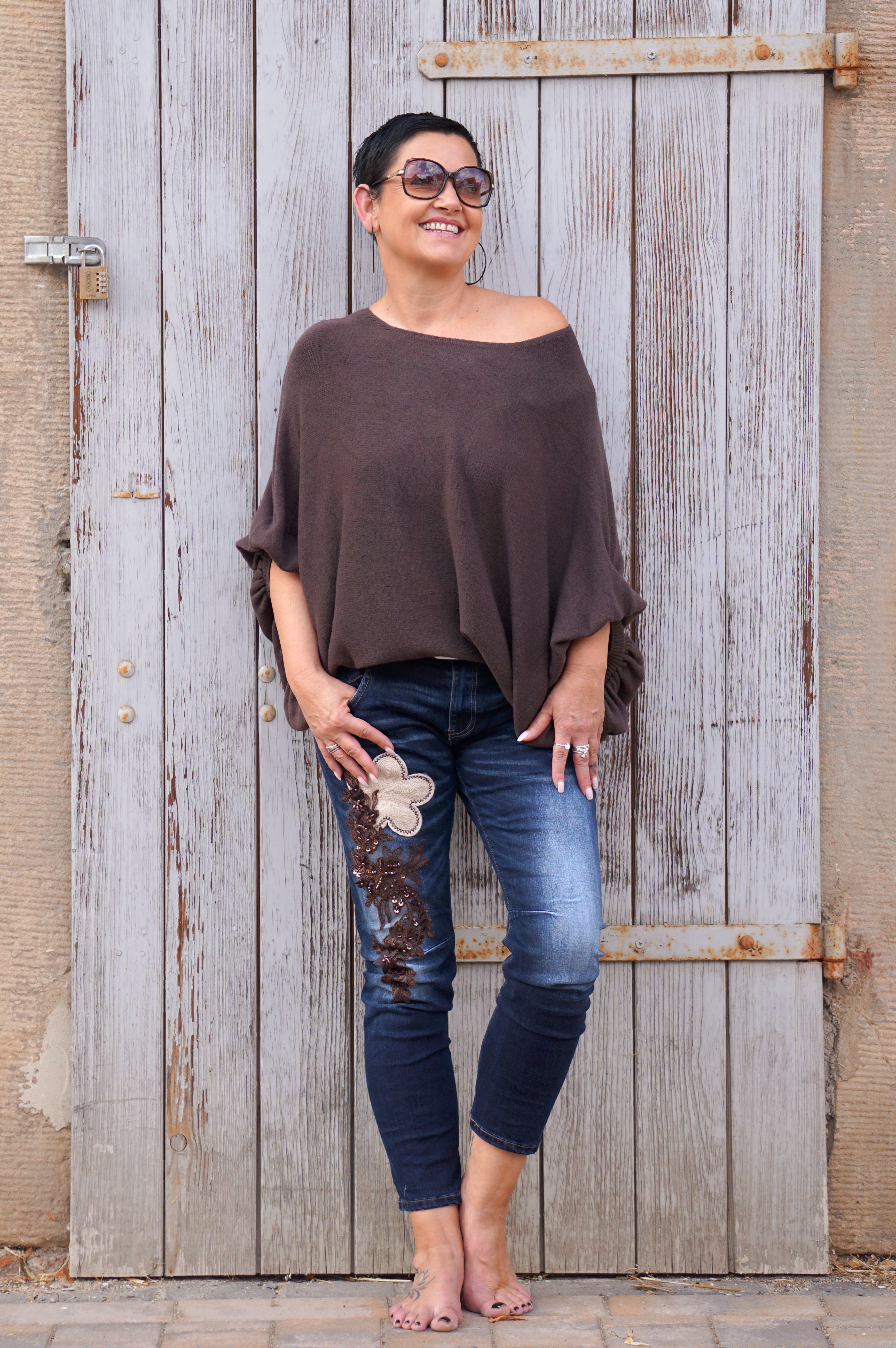 Weiter Kurzarm Feinstrickpulli, schokobraun