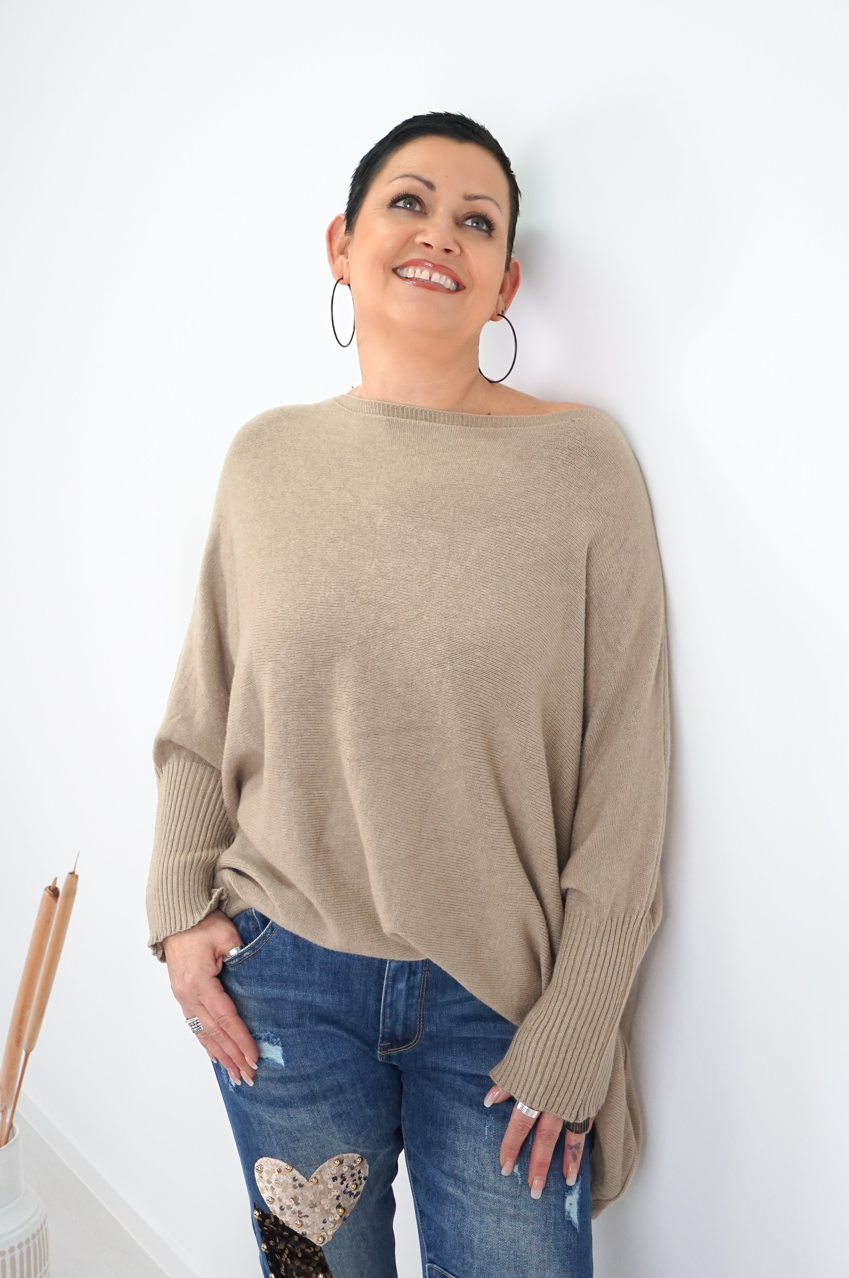 Weiter Feinstrickpulli, beige