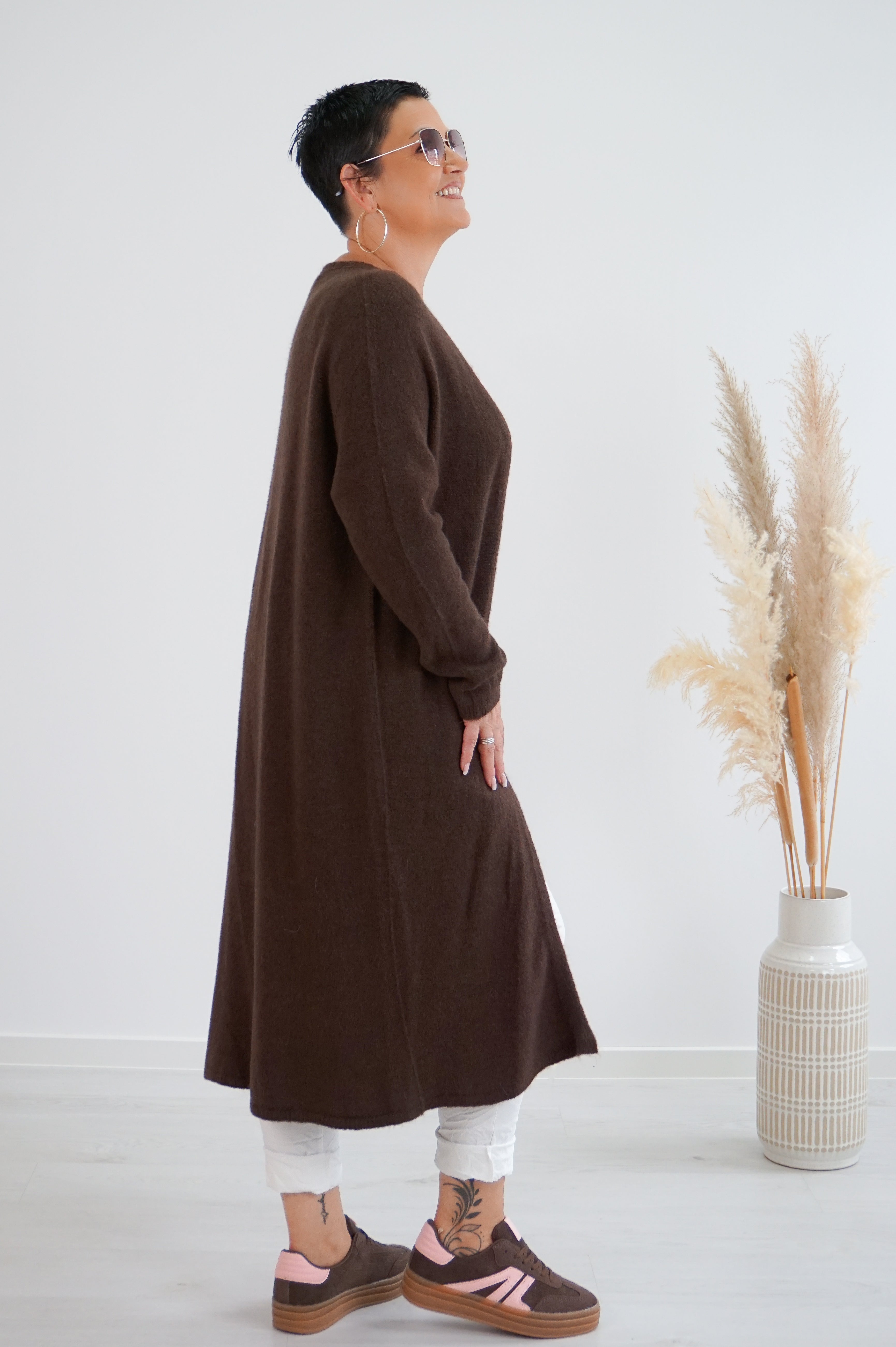 Lange Basic Strickjacke, schokobraun