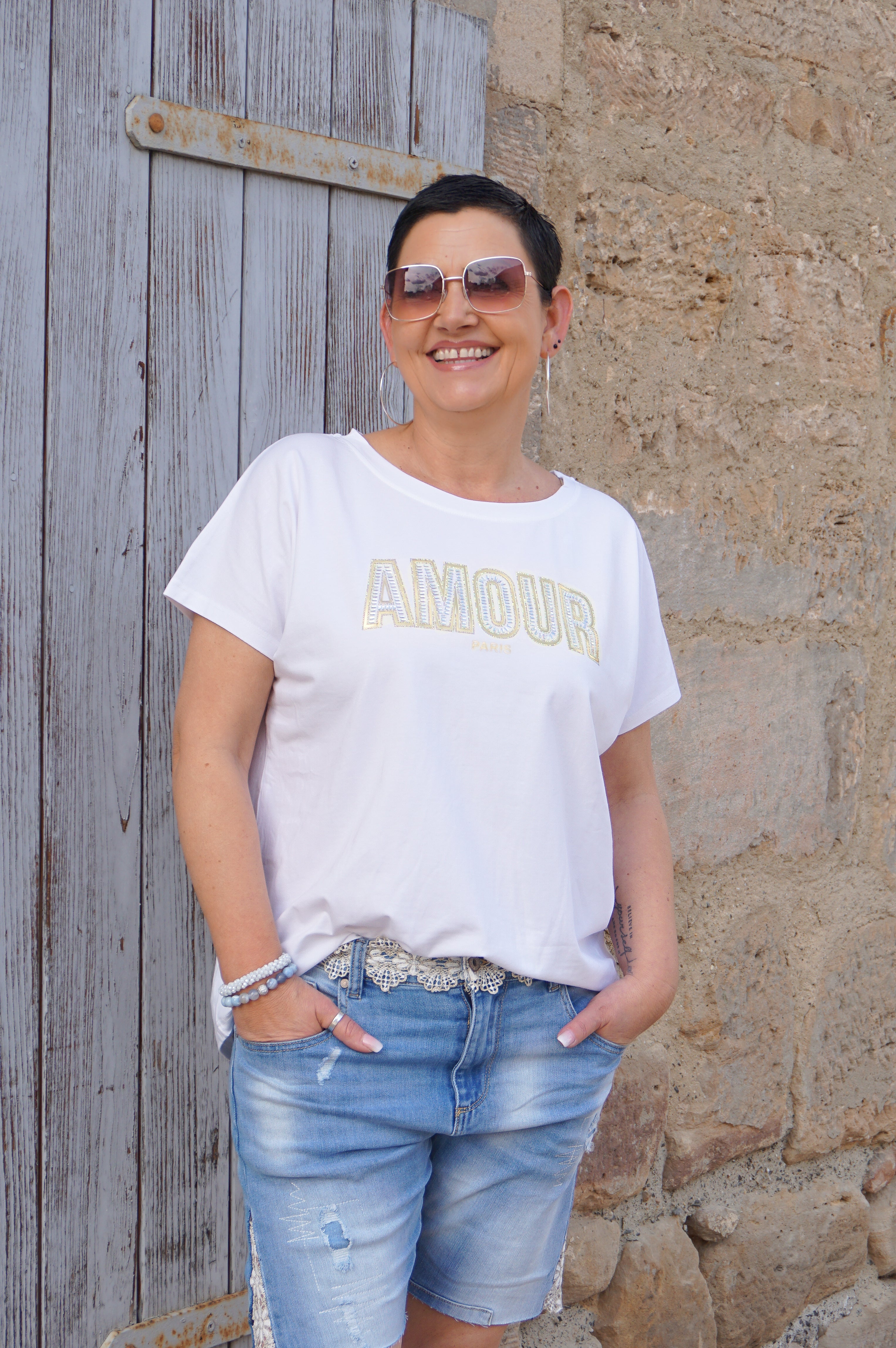 T-Shirt "AMOUR", gold